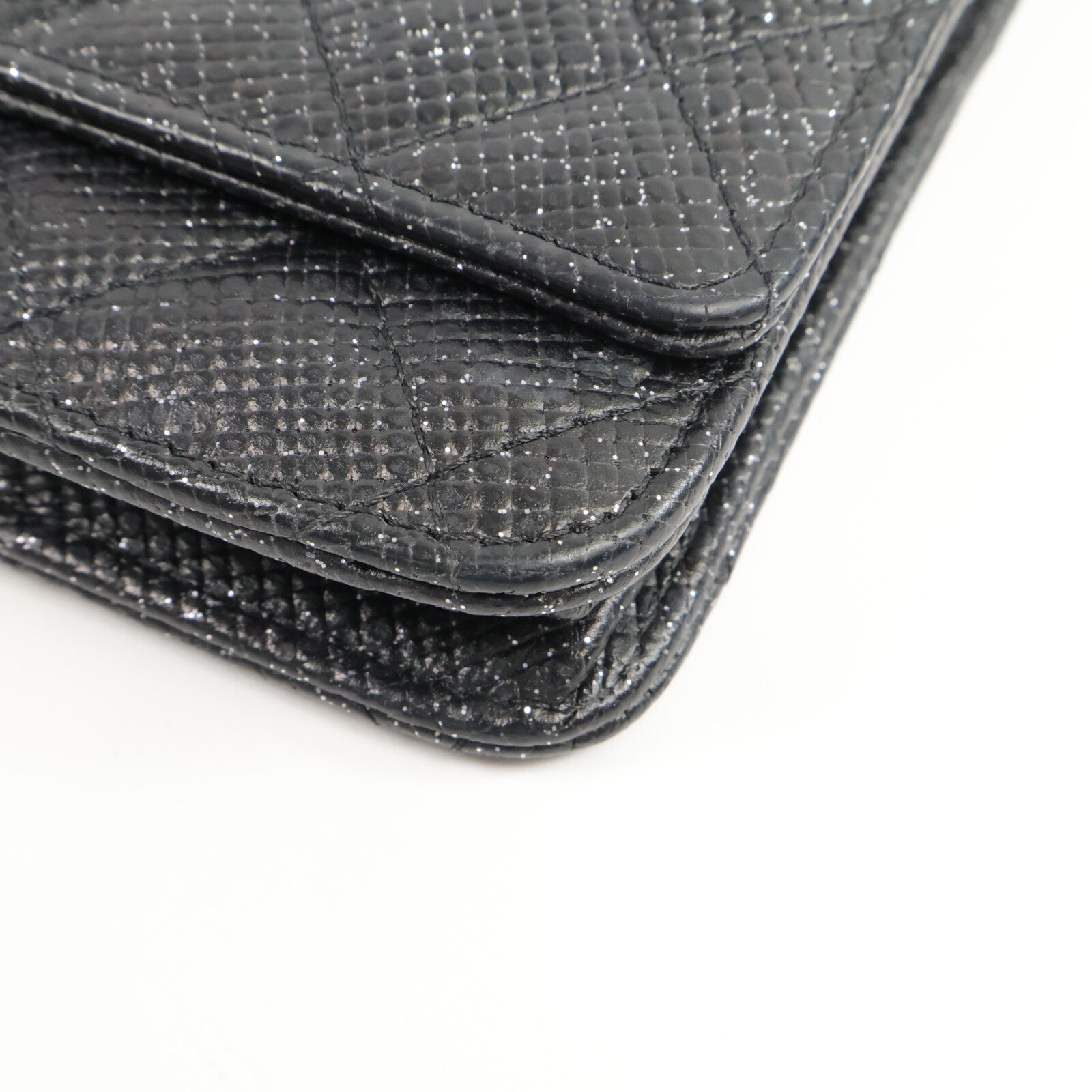 CHANEL 牛皮皮革WOC Wallet On Chain鏈帶肩背袋
