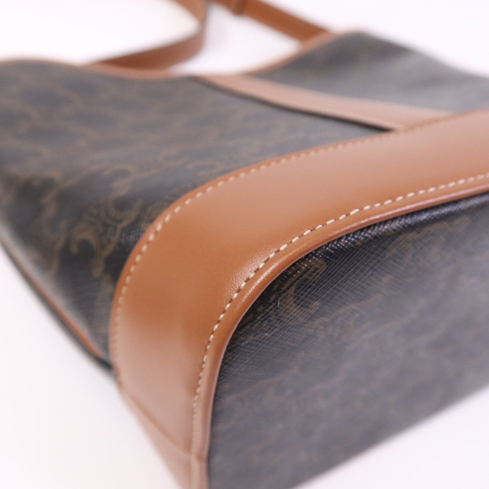 CELINE 塗層帆布Triomphe Bucket Small金扣肩背袋