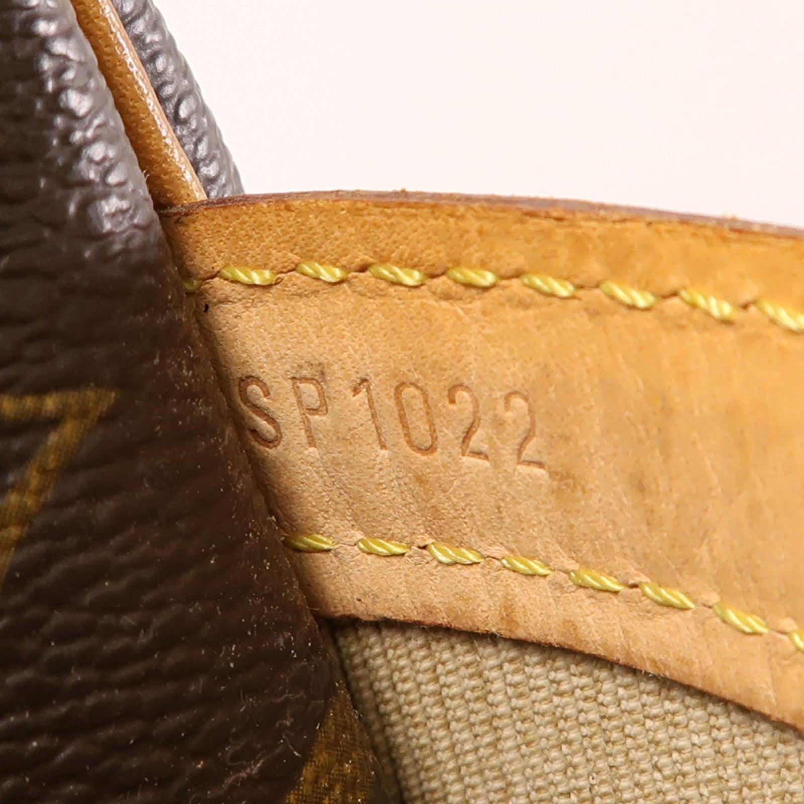 LOUIS VUITTON Monogram Reporter PM金扣肩背袋棕色