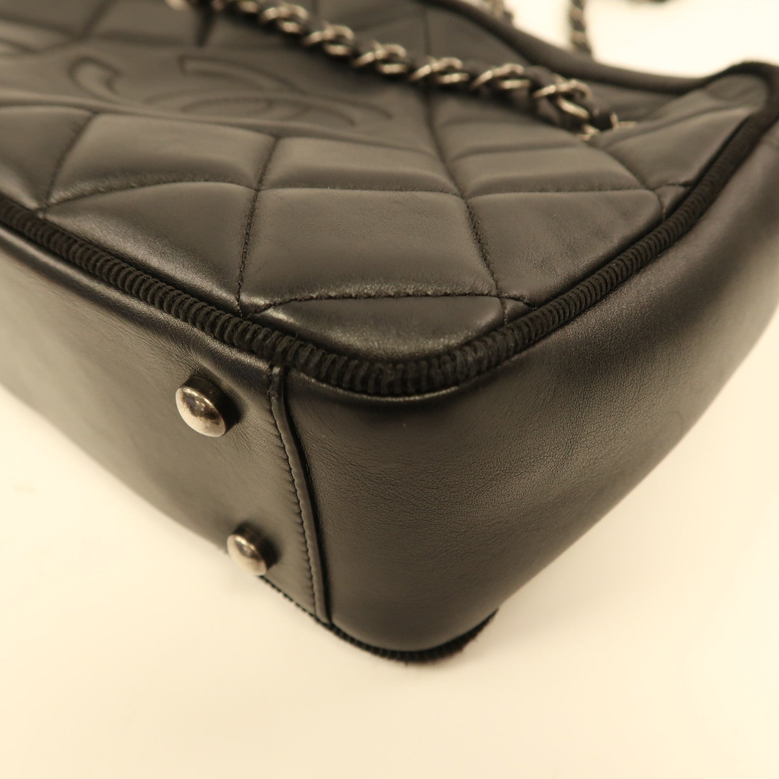 CHANEL 牛皮皮革Chain Shoulder銀扣鏈帶肩背袋黑色
