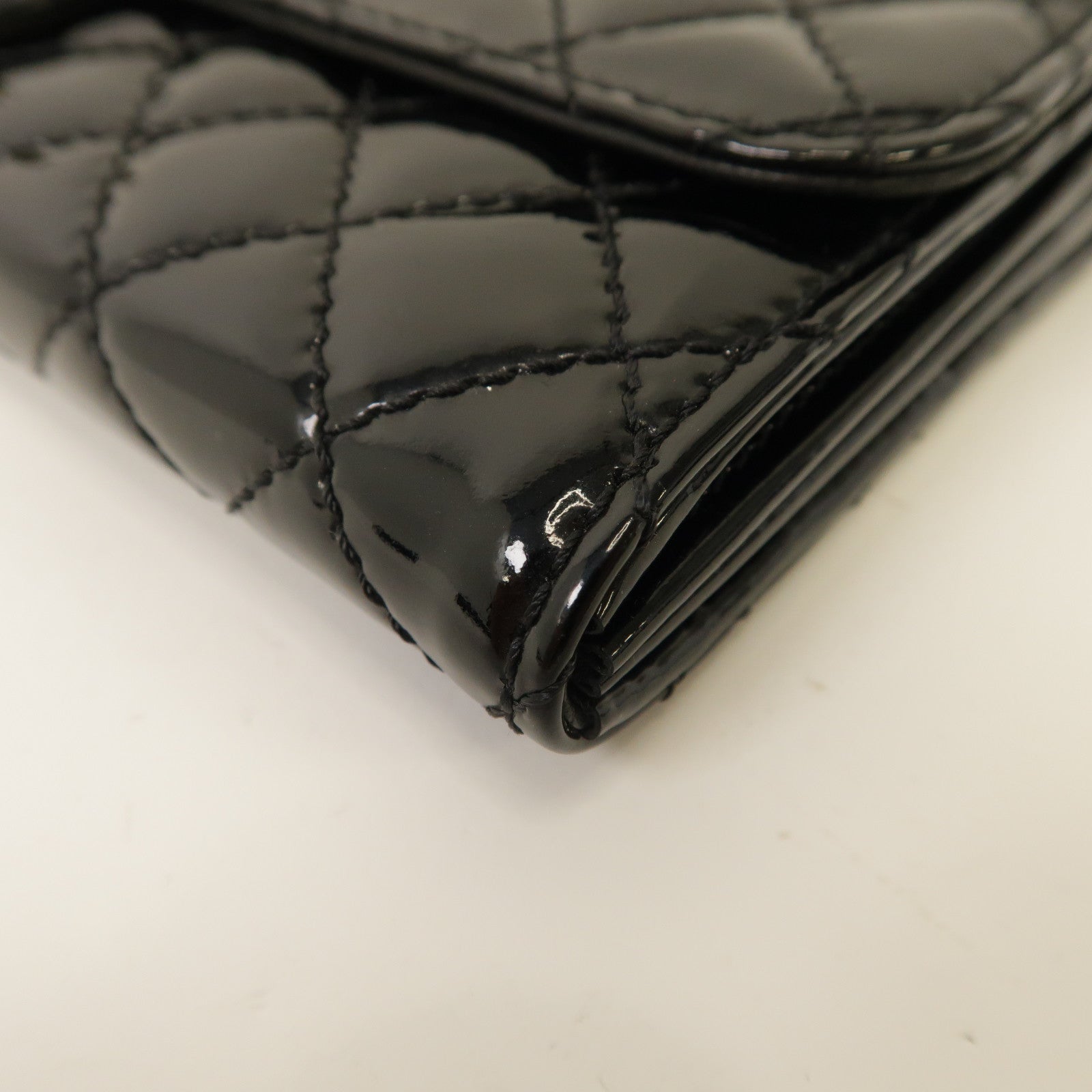 CHANEL 菱格漆皮皮革Chain Shoulder銀扣鏈帶肩背帶黑色