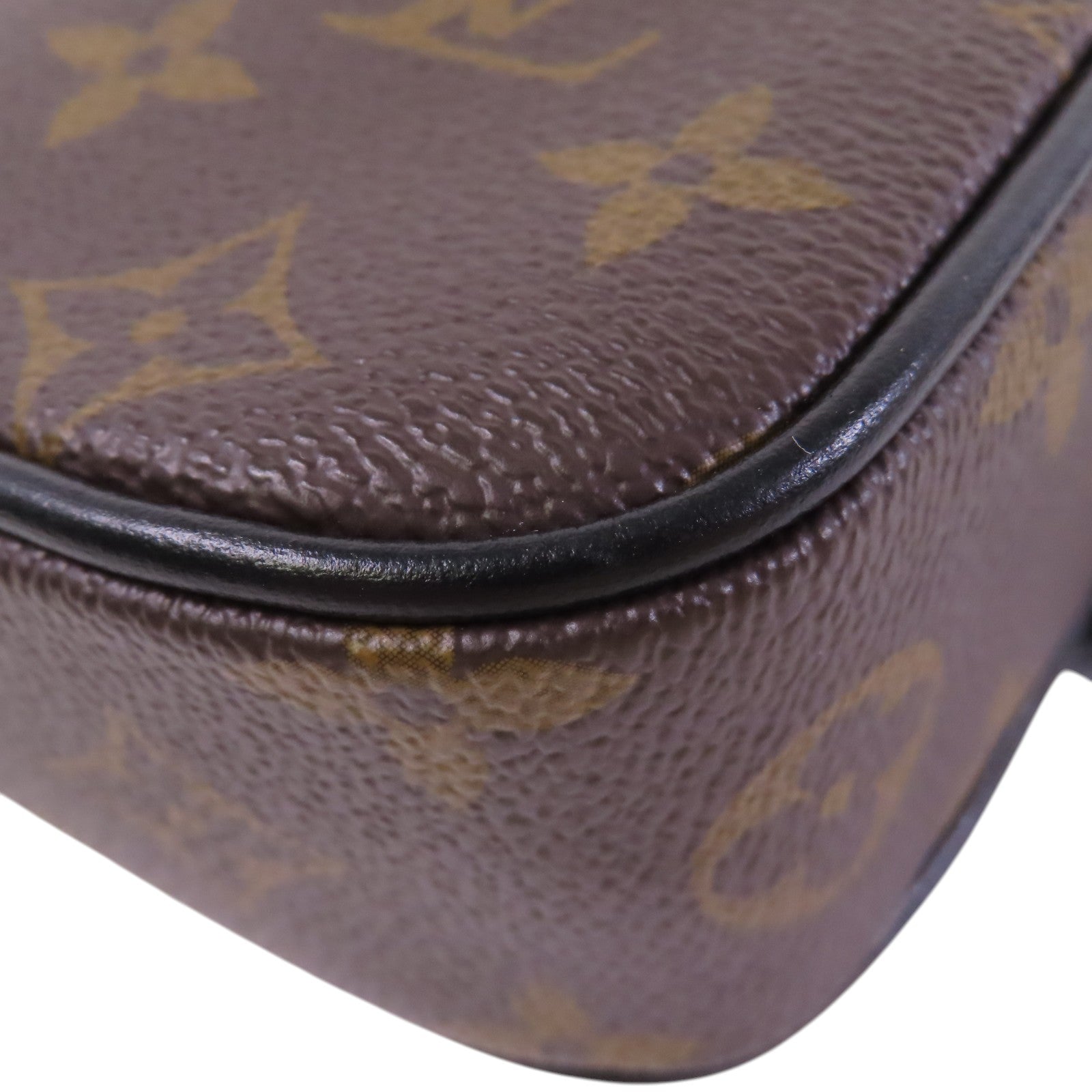 LOUIS VUITTON Monogram Christopher Wearable肩背袋