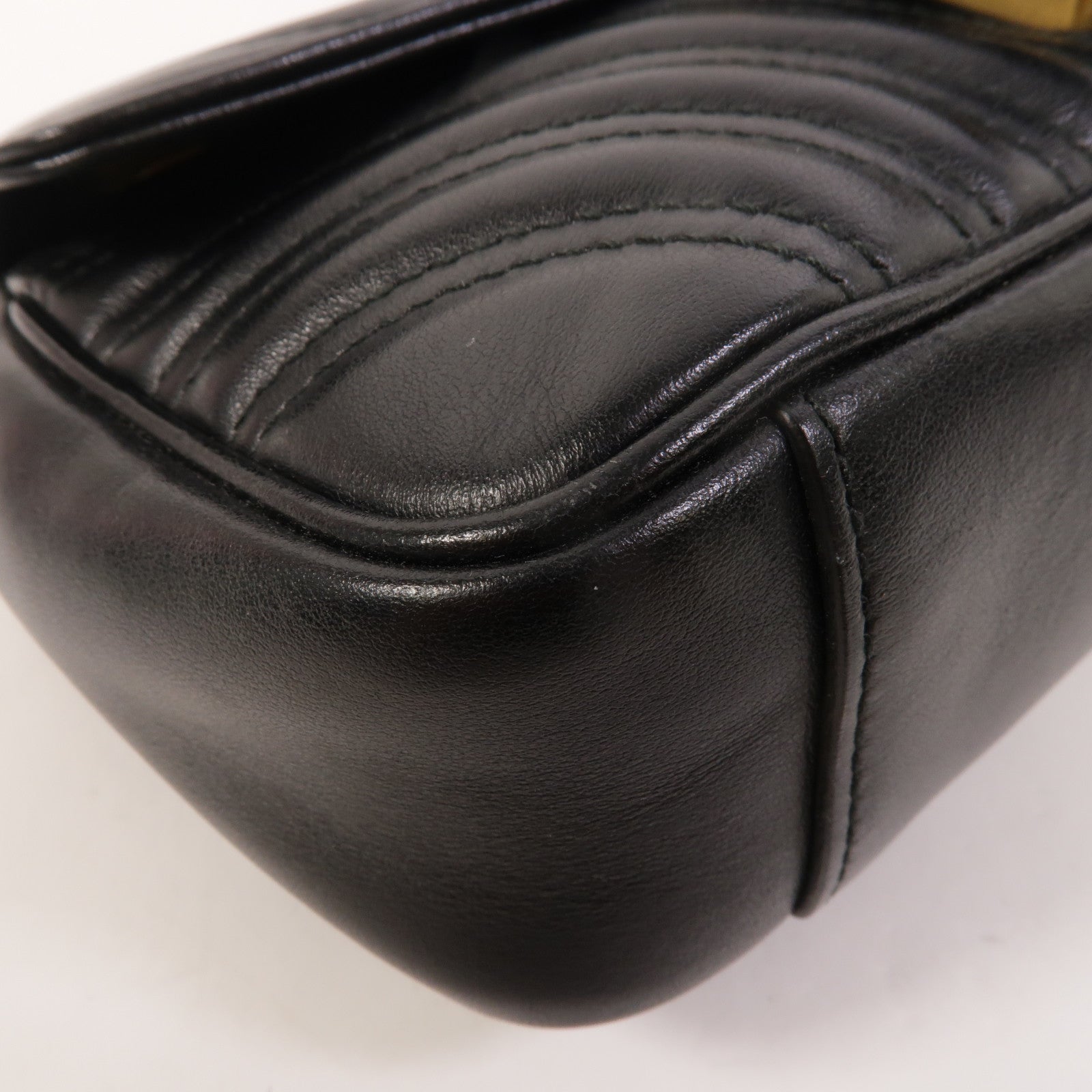 GUCCI 牛皮皮革GG Marmont Small鏈帶肩背袋