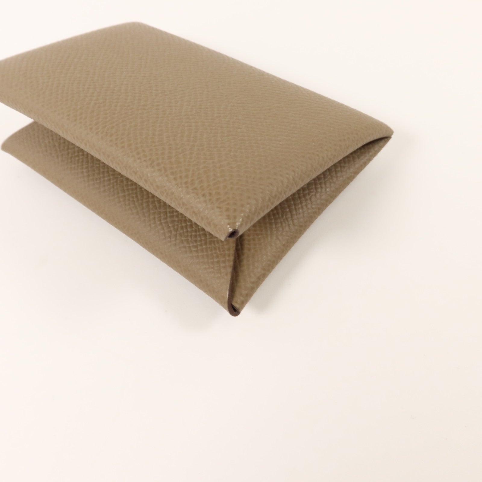 HERMES Epsom皮革Calvi Card Case卡片套Etoupe