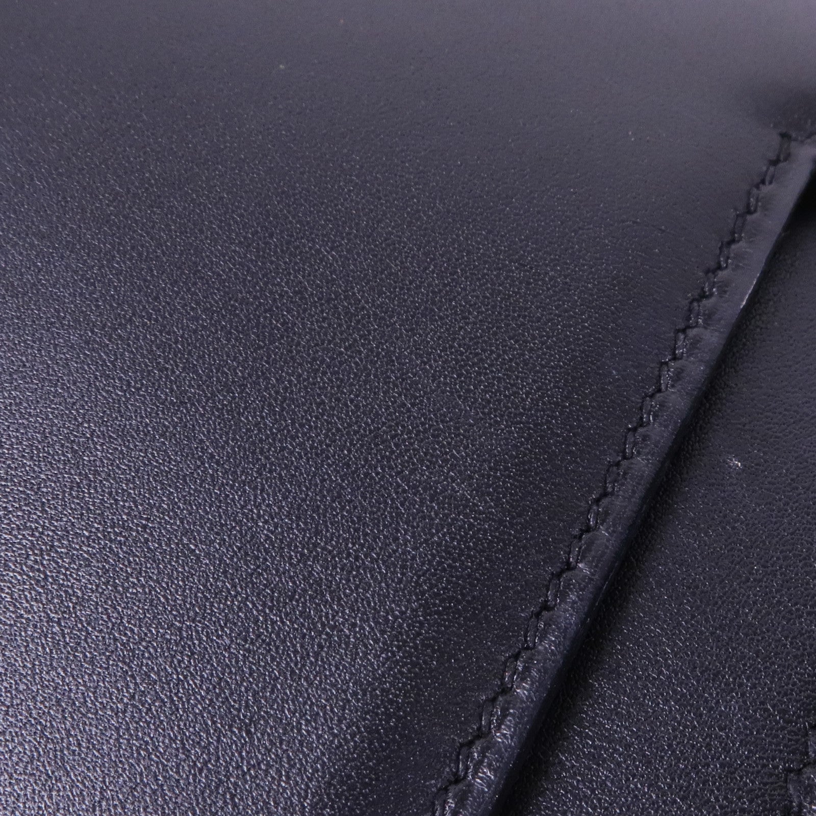 HERMES 【激減優惠】Tadelakt皮革Verrou Mini金扣鏈帶肩背袋Noir