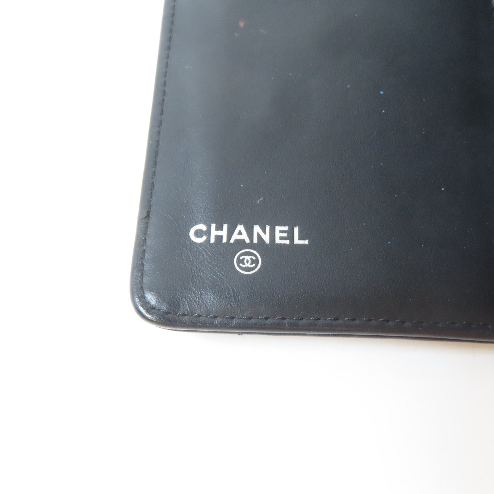 CHANEL 菱格漆皮皮革Boy Chanel銀扣長錢包黑色