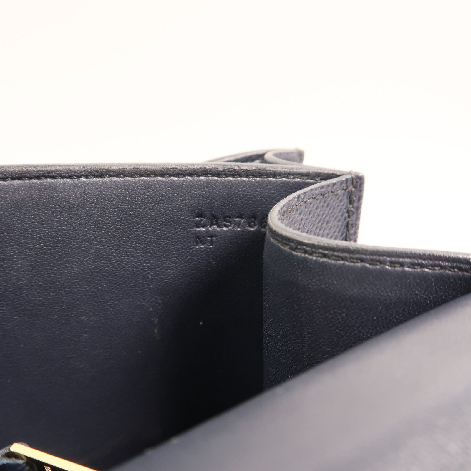 HERMES Epsom皮革Constance24金扣肩背袋Bleu Indigo