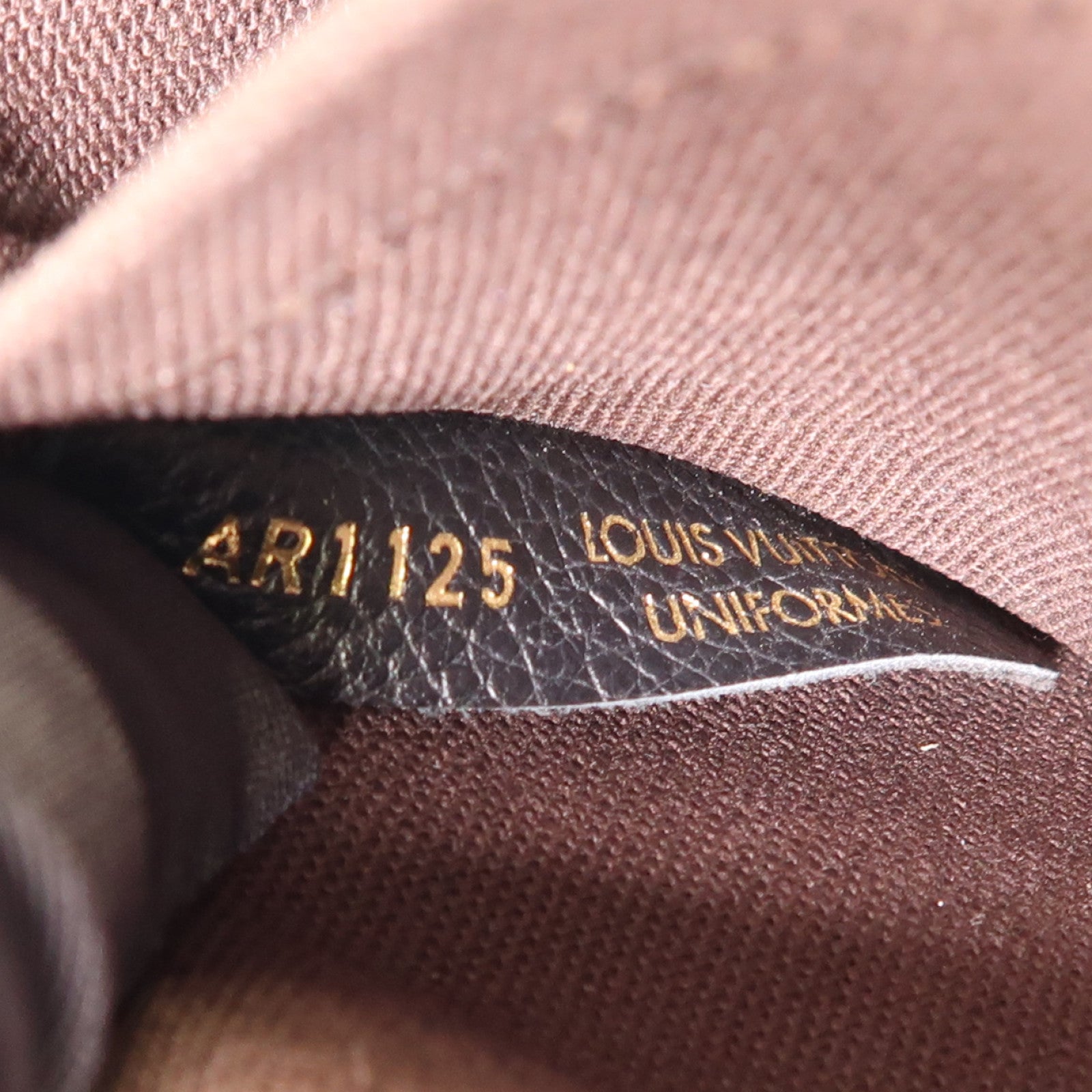 LOUIS VUITTON 【激減優惠】Monogram Pallas Clutch金扣肩背袋