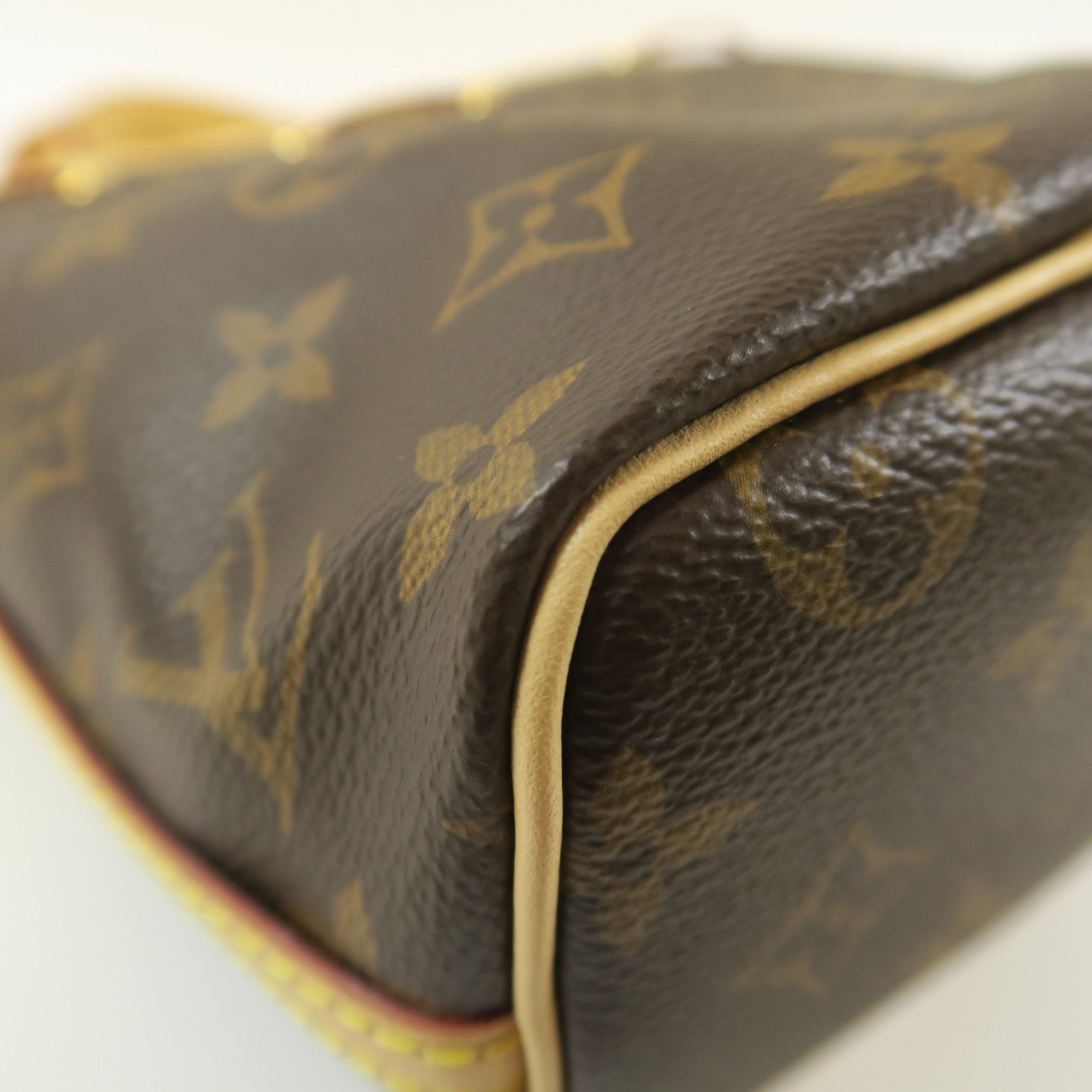LOUIS VUITTON 【激減優惠】Monogram Noe Nano金扣肩背袋啡色