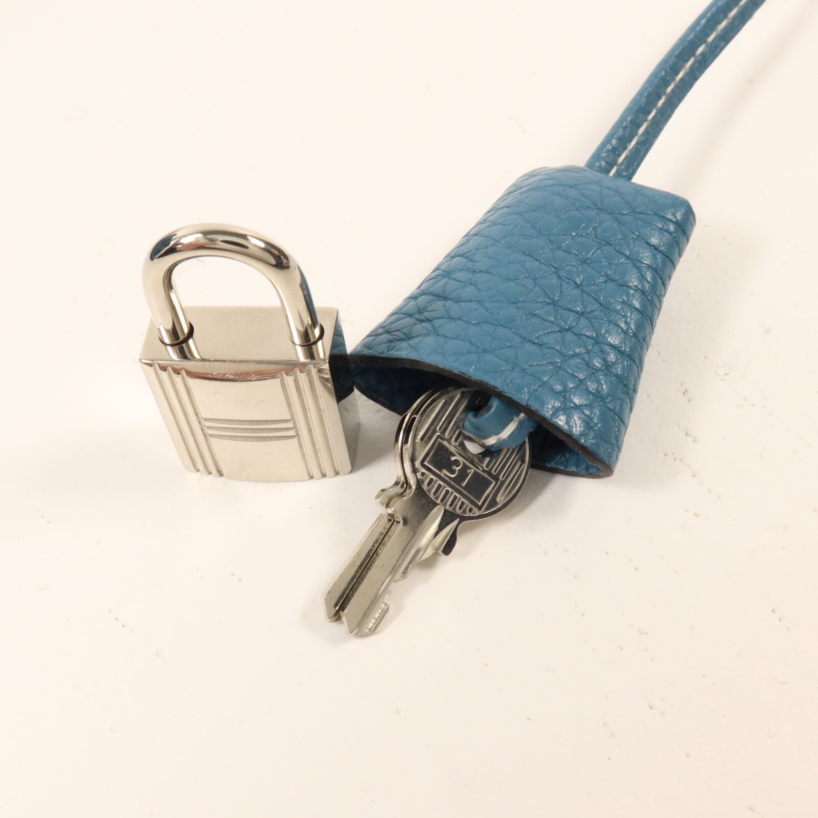 HERMES Clemence皮革Victoria 35手挽袋Bleu Jean