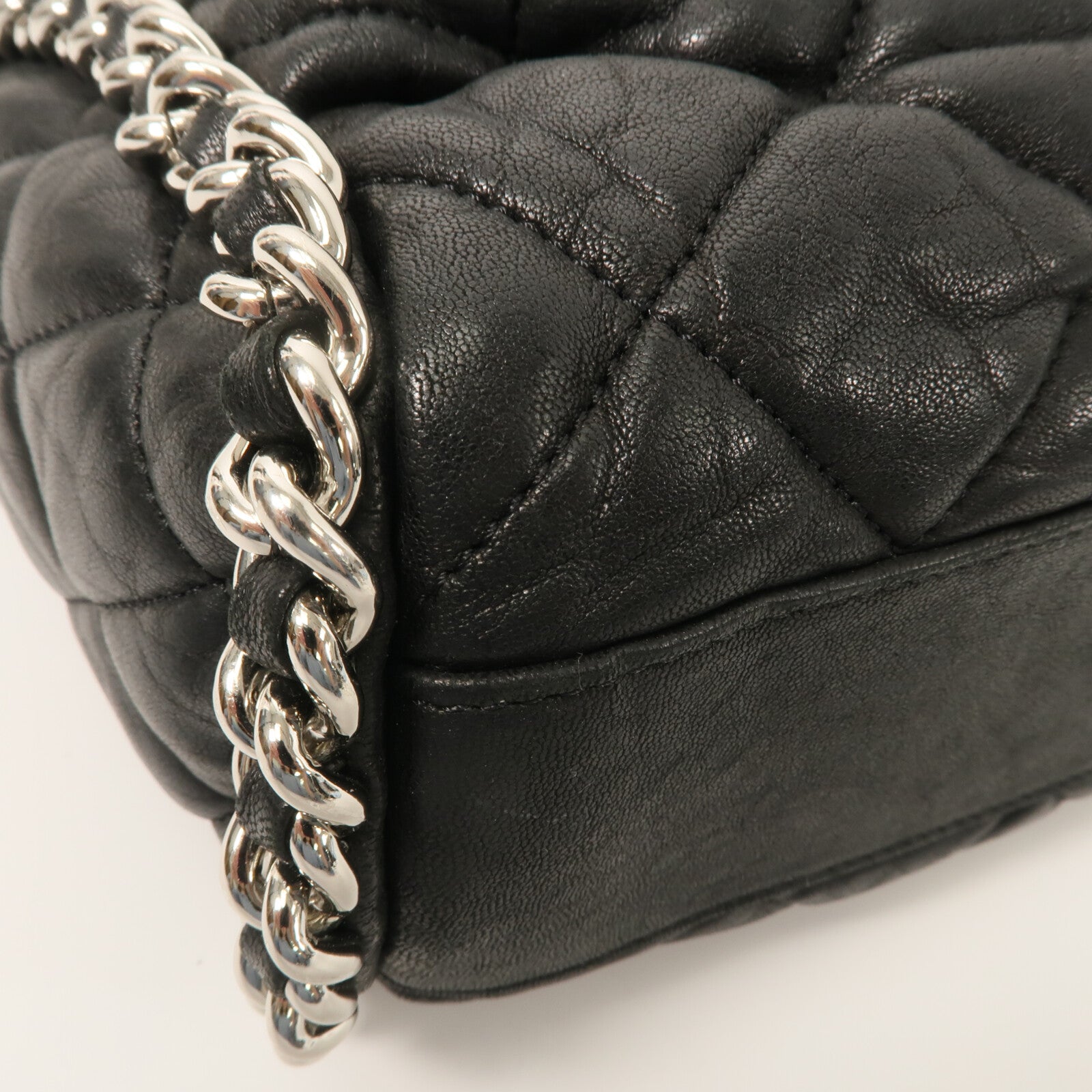 CHANEL 牛皮皮革Chain Shoulder鏈帶肩背袋