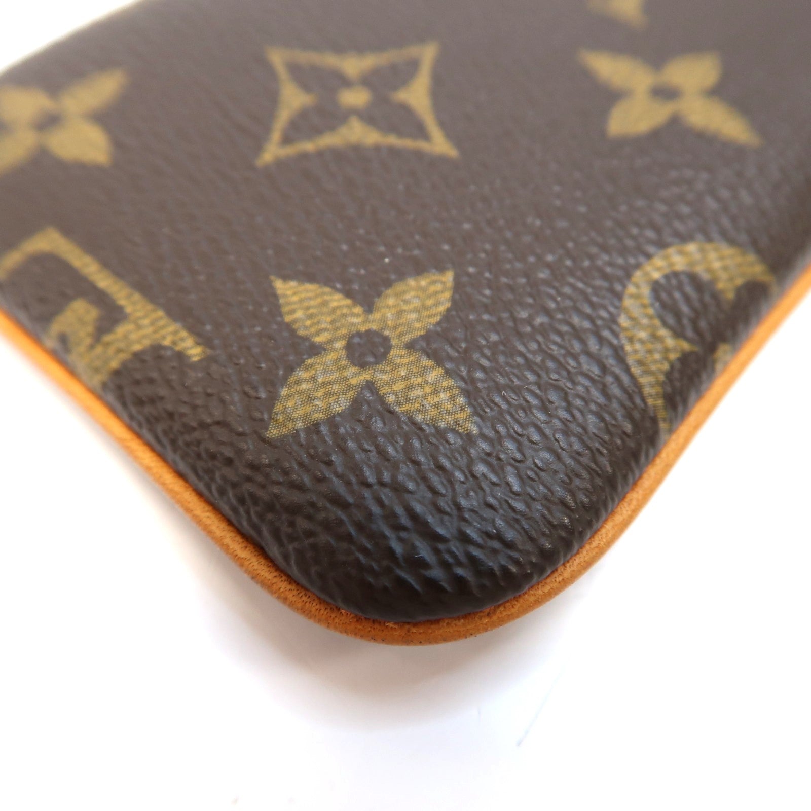 LOUIS VUITTON Monogram Phone Case金扣手機殼棕色