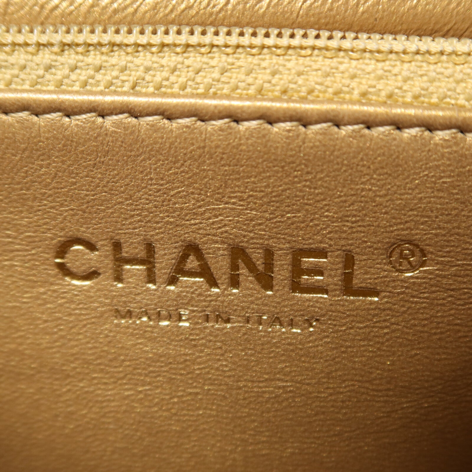 CHANEL 羊皮皮革Chain Shoulder金扣鏈帶肩背袋