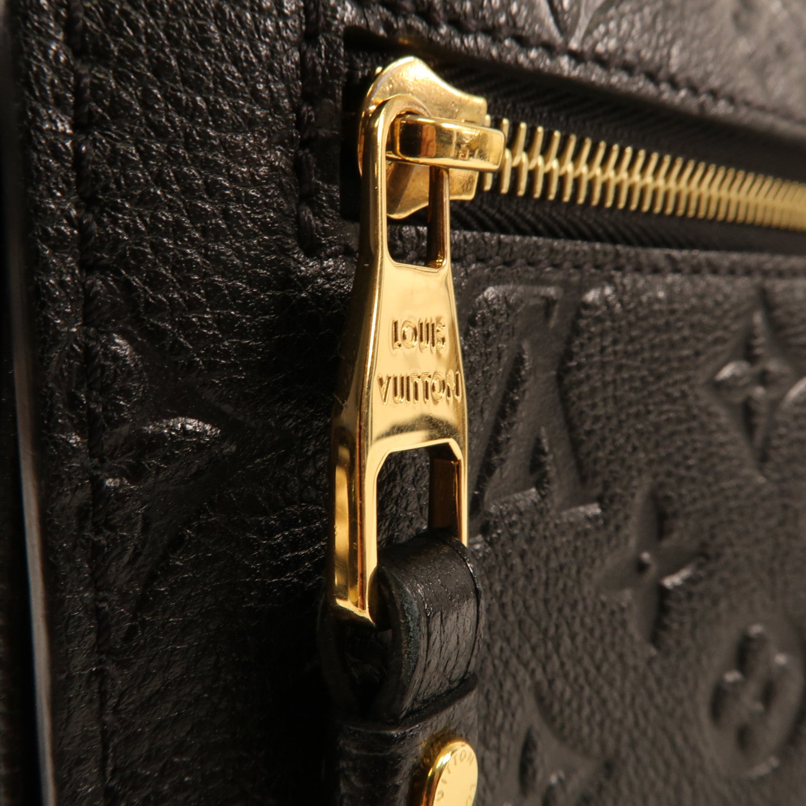 LOUIS VUITTON Monogram Empreinte Pochette Metis金扣手挽肩背兩用袋