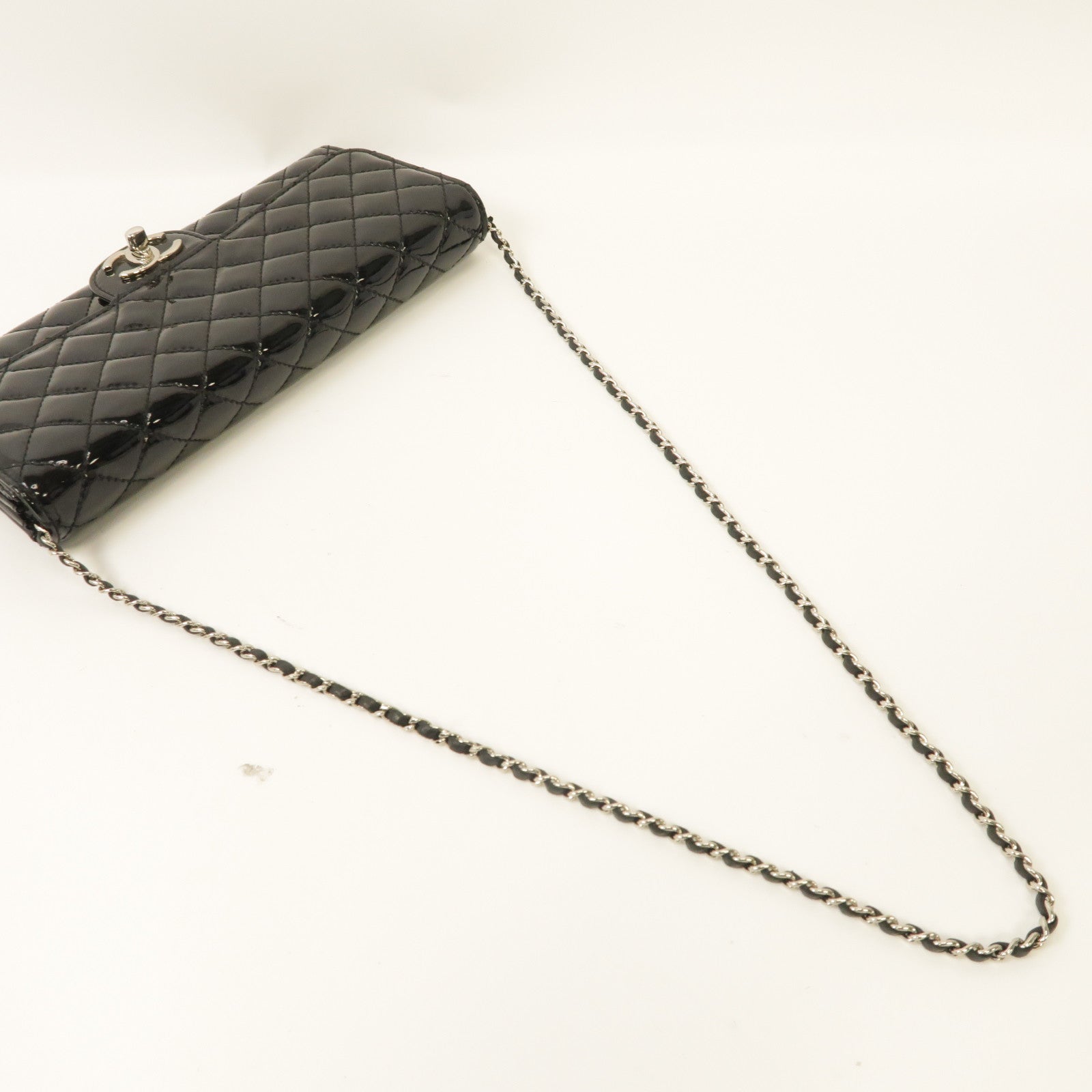 CHANEL 菱格漆皮皮革Chain Shoulder銀扣鏈帶肩背帶黑色