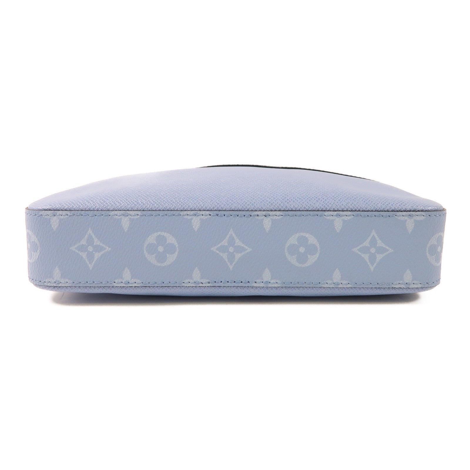 LOUIS VUITTON Taigarama Trio Messenger銀扣肩背袋