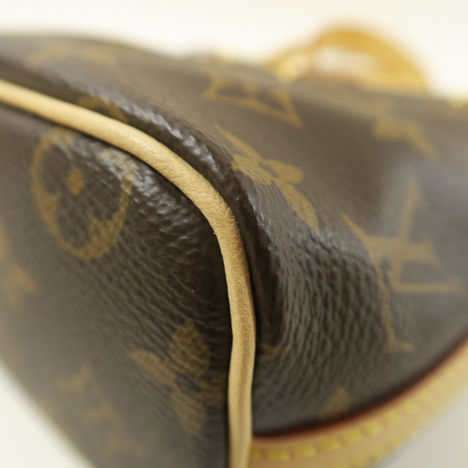 LOUIS VUITTON 【激減優惠】Monogram Noe Nano金扣肩背袋啡色