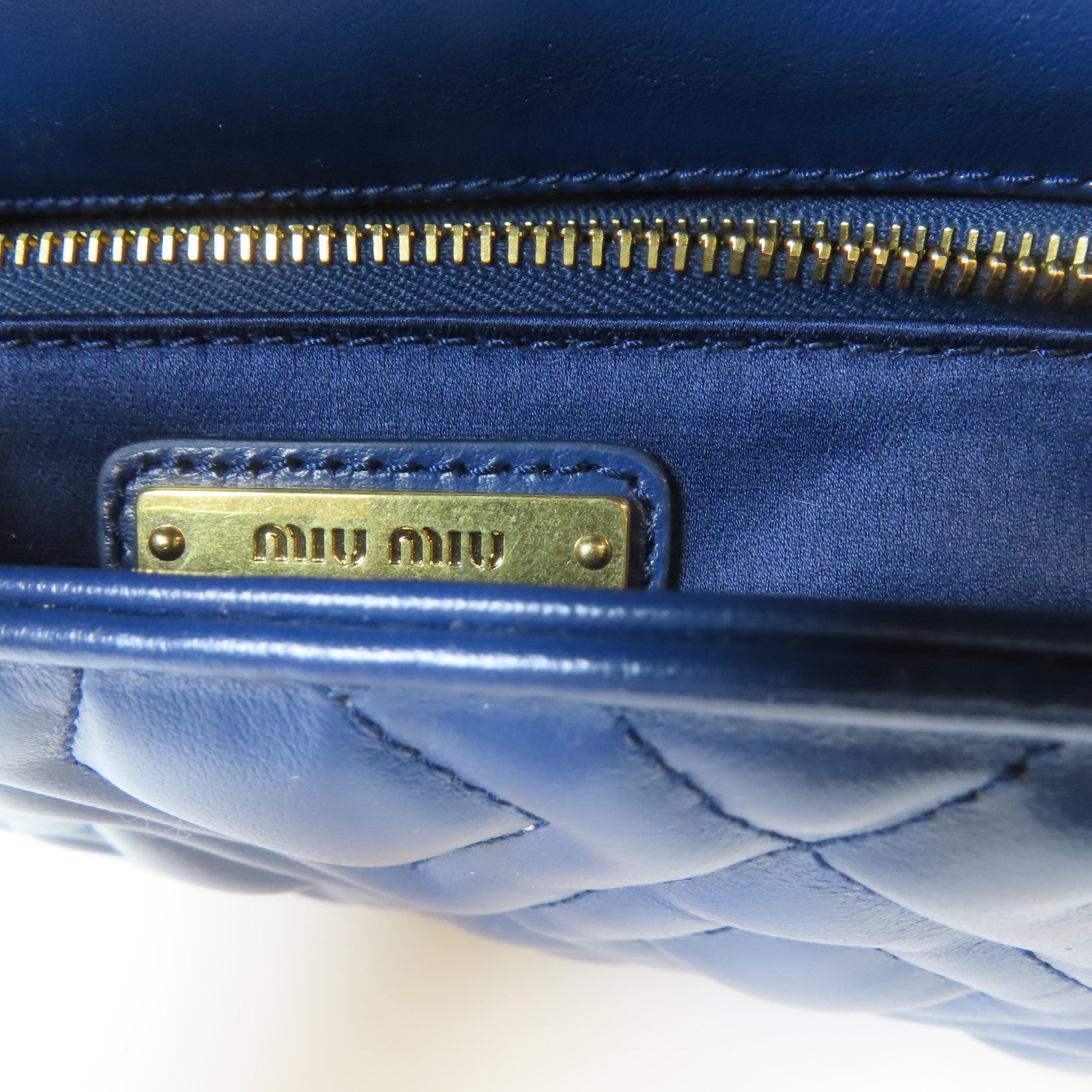 Miu Miu 菱格牛皮皮革Shoulder Bag金扣鏈帶肩背袋藍色