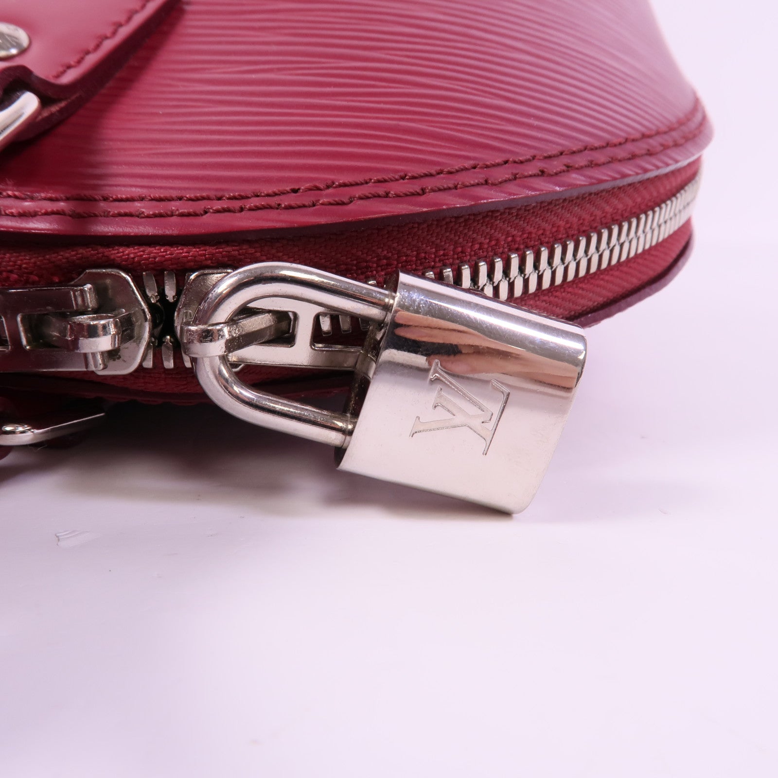 LOUIS VUITTON Epi Alma PM銀扣手挽袋