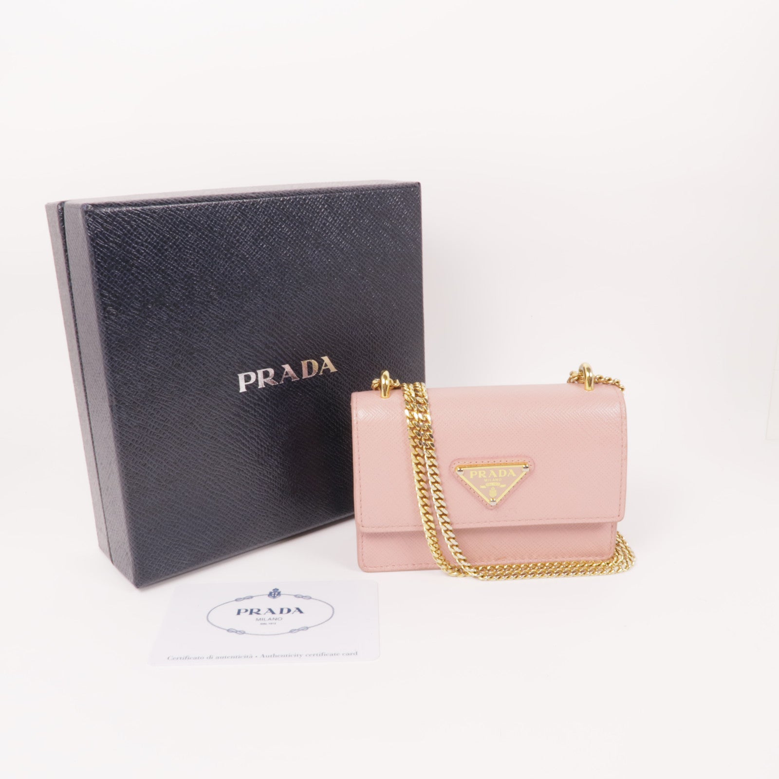 PRADA Saffiano皮革Chain Shoulder Bag金扣鏈帶肩背袋