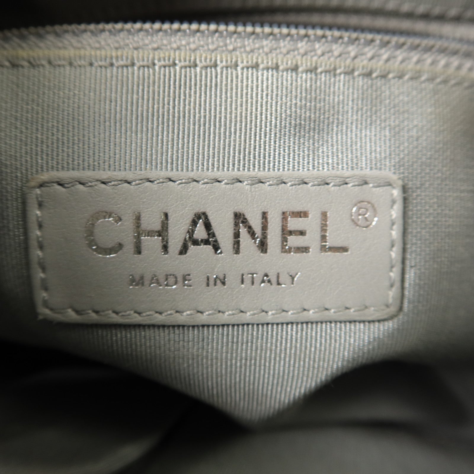 CHANEL 牛皮皮革Gabrielle Small鏈帶肩背袋
