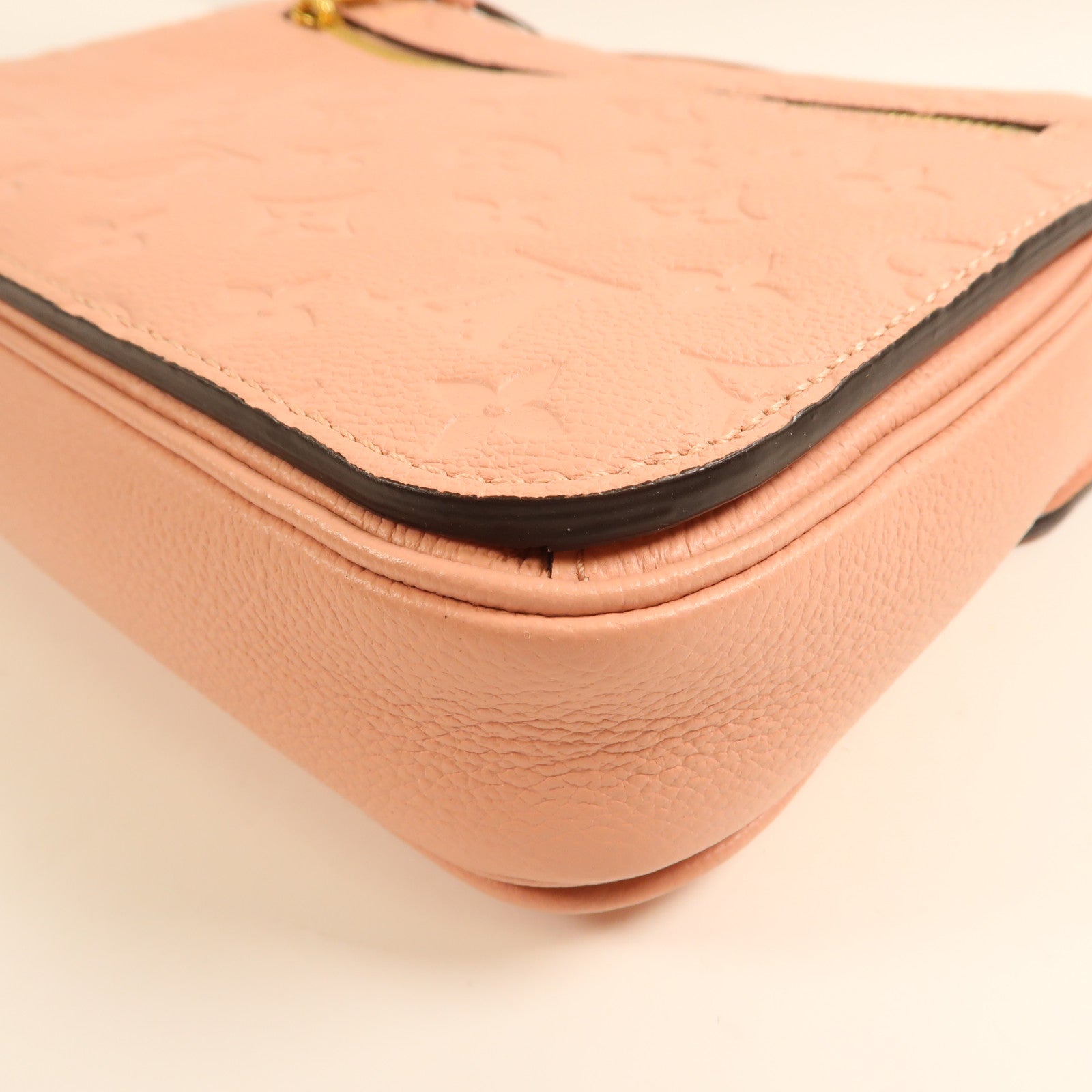 LOUIS VUITTON Monogram Empreinte Pochette Metis金扣手挽肩背兩用袋