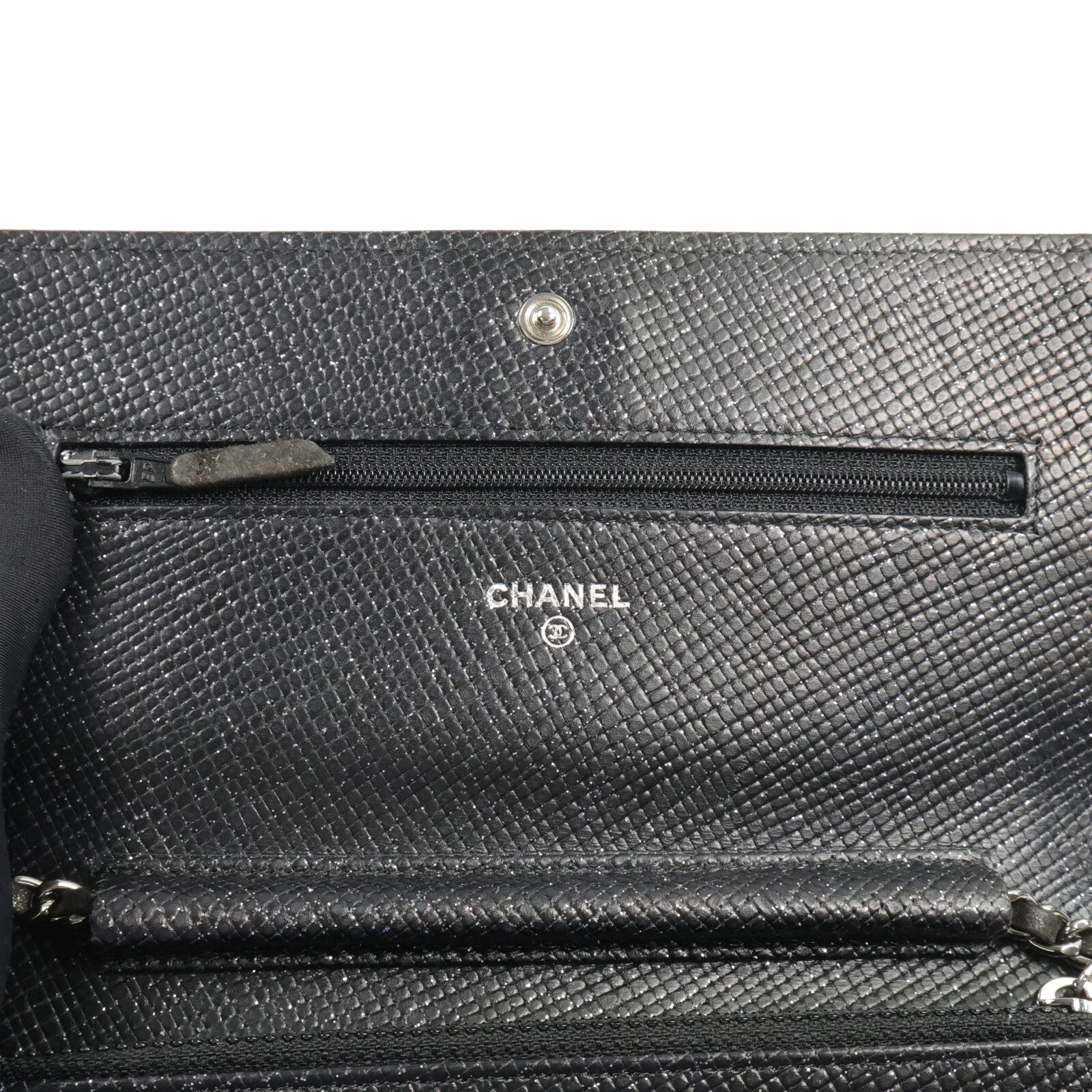 CHANEL 牛皮皮革WOC Wallet On Chain鏈帶肩背袋