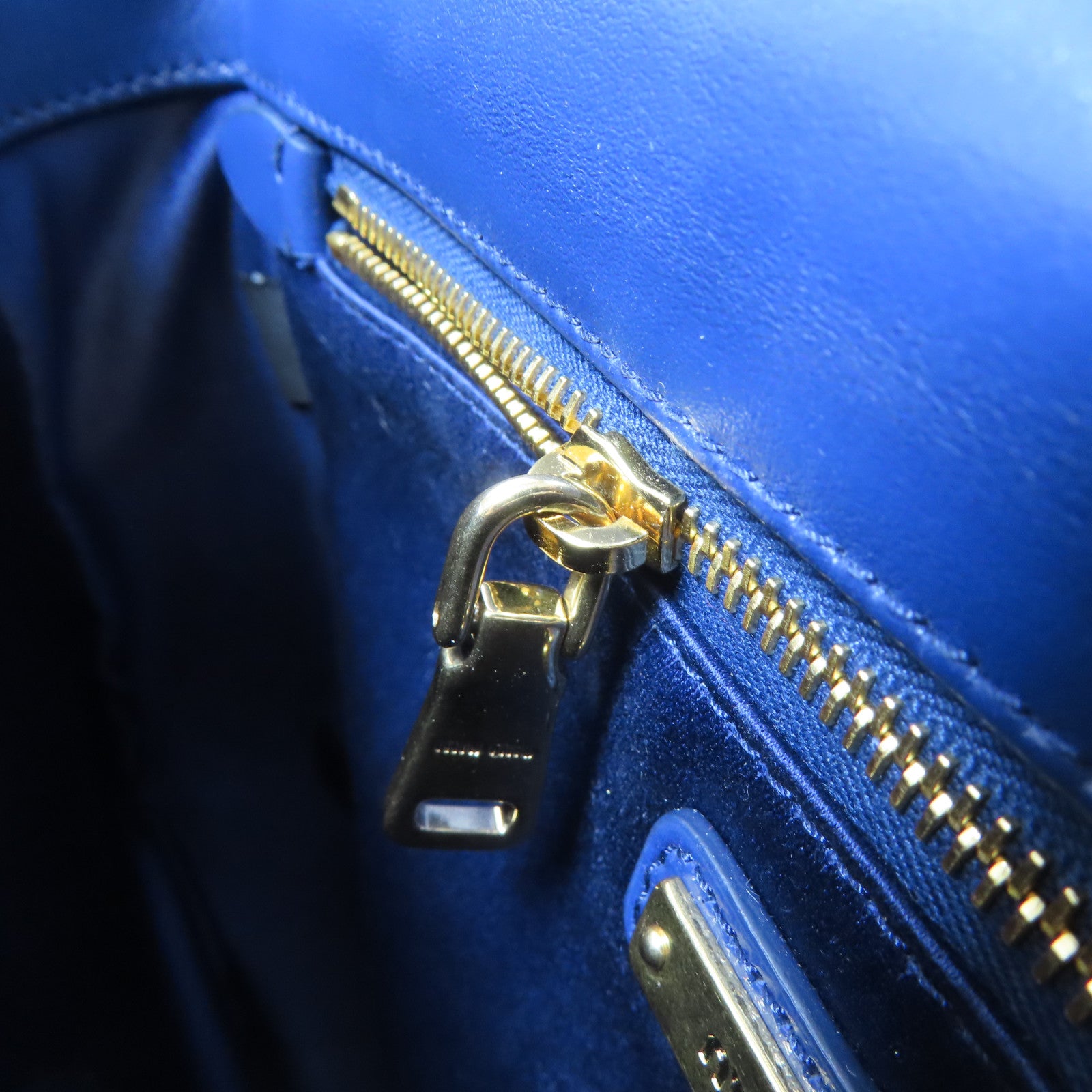 Miu Miu 菱格牛皮皮革Shoulder Bag金扣鏈帶肩背袋藍色