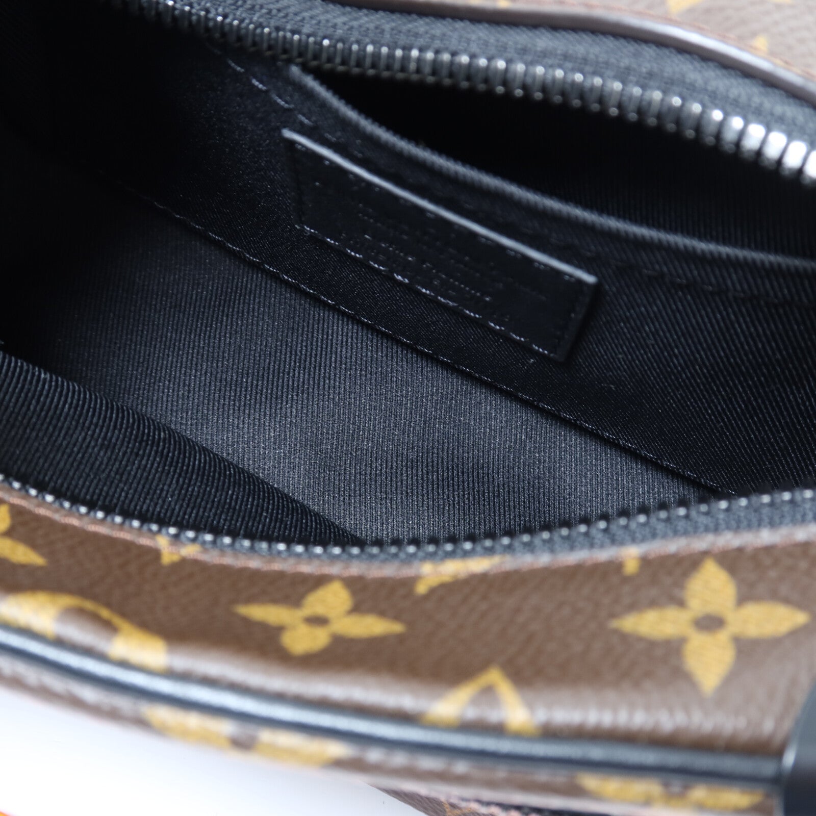 LOUIS VUITTON 【激減優惠】Monogram Solar Ray Mini Soft Trunk肩背袋