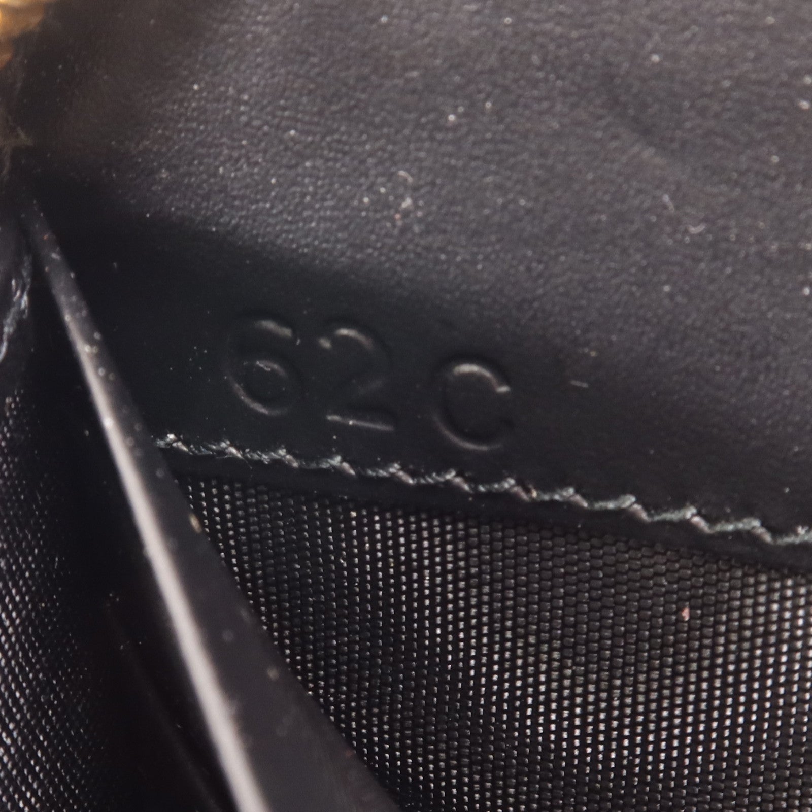 PRADA 漆皮皮革Long Wallet金扣長錢包