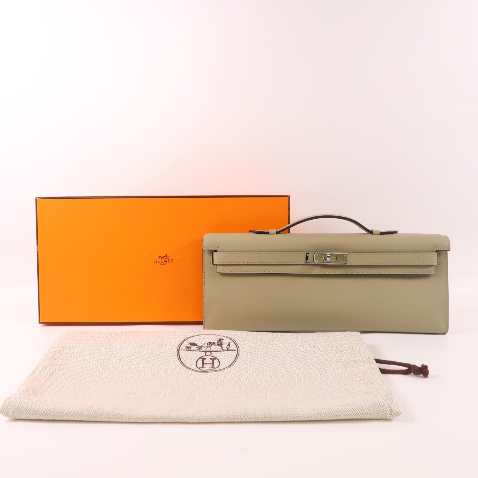 HERMES Swift皮革Kelly Cut銀扣手挽袋Sauge