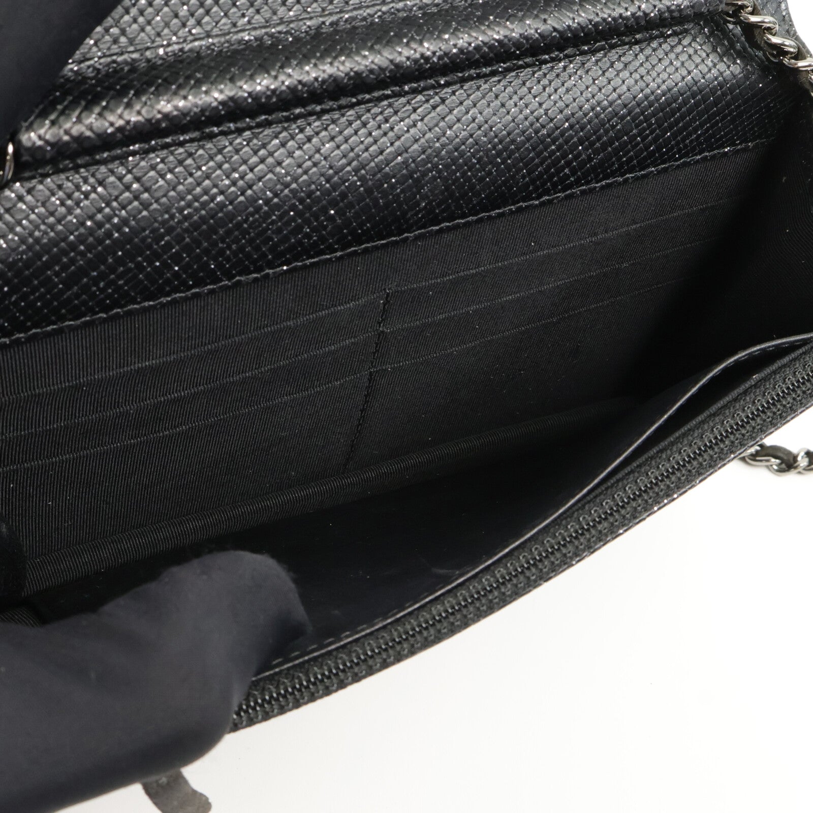 CHANEL 牛皮皮革WOC Wallet On Chain鏈帶肩背袋