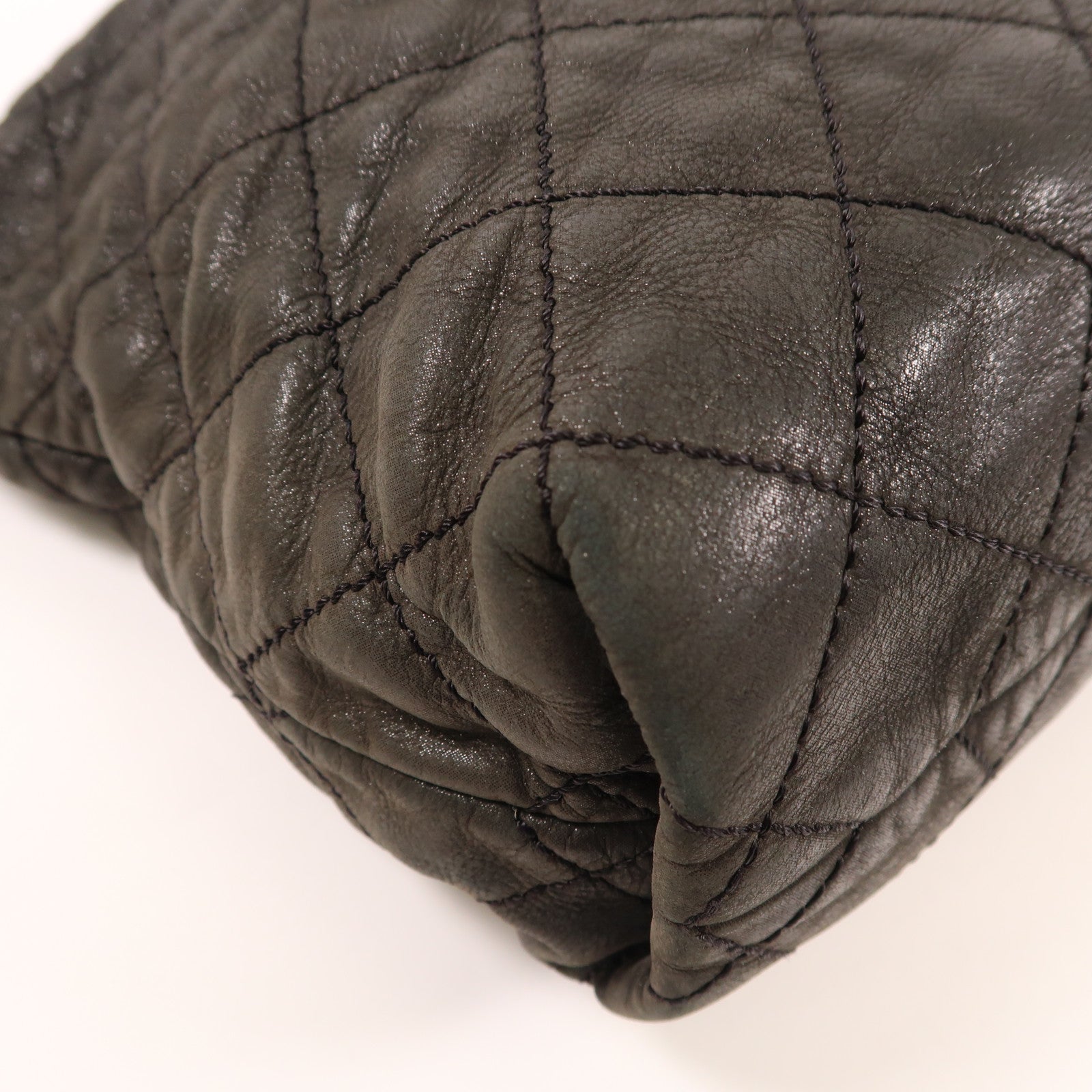 CHANEL 牛皮皮革Shoulder Bag銀扣鏈帶肩背袋