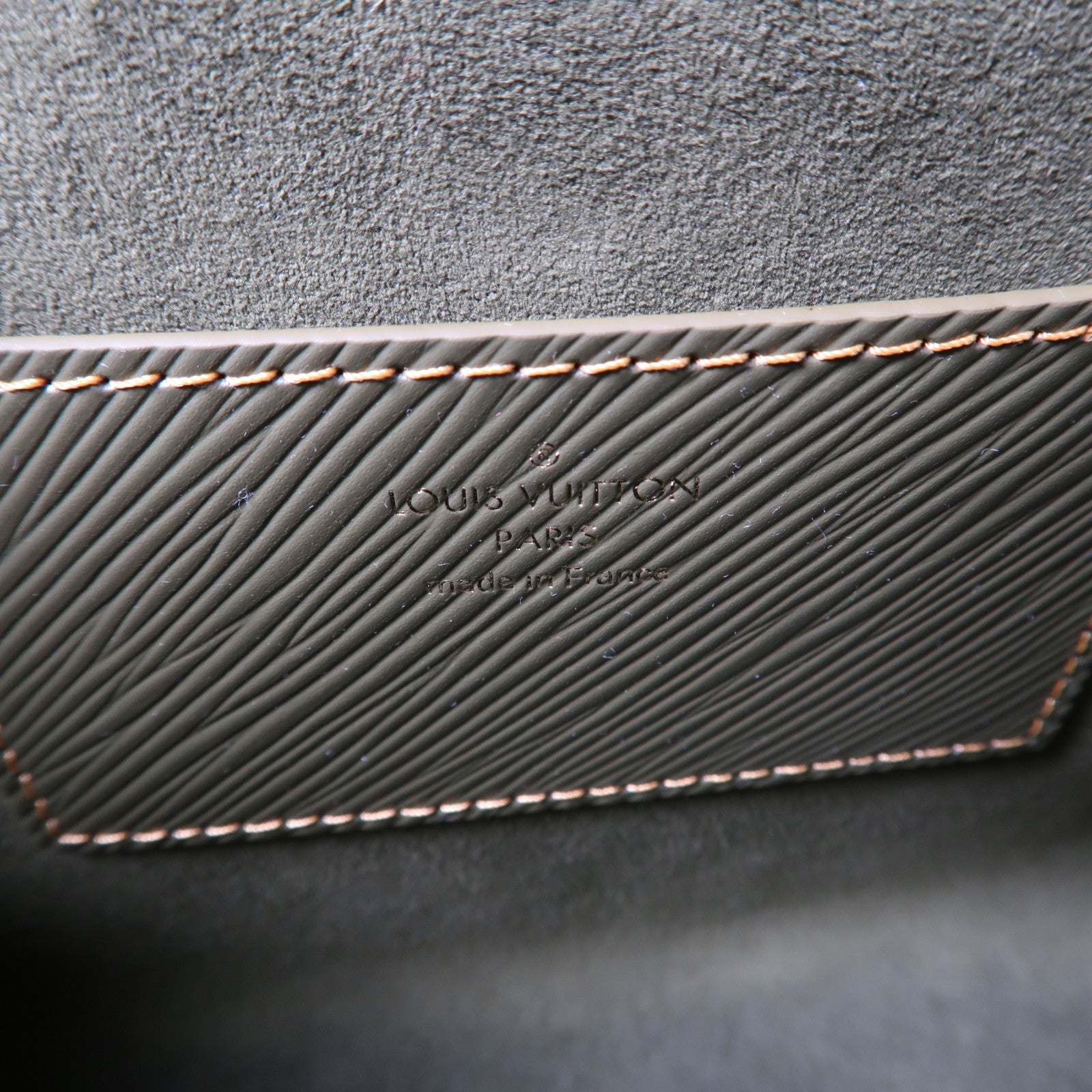 LOUIS VUITTON 【激減優惠】Epi Twist MM金扣鏈帶肩背袋灰色