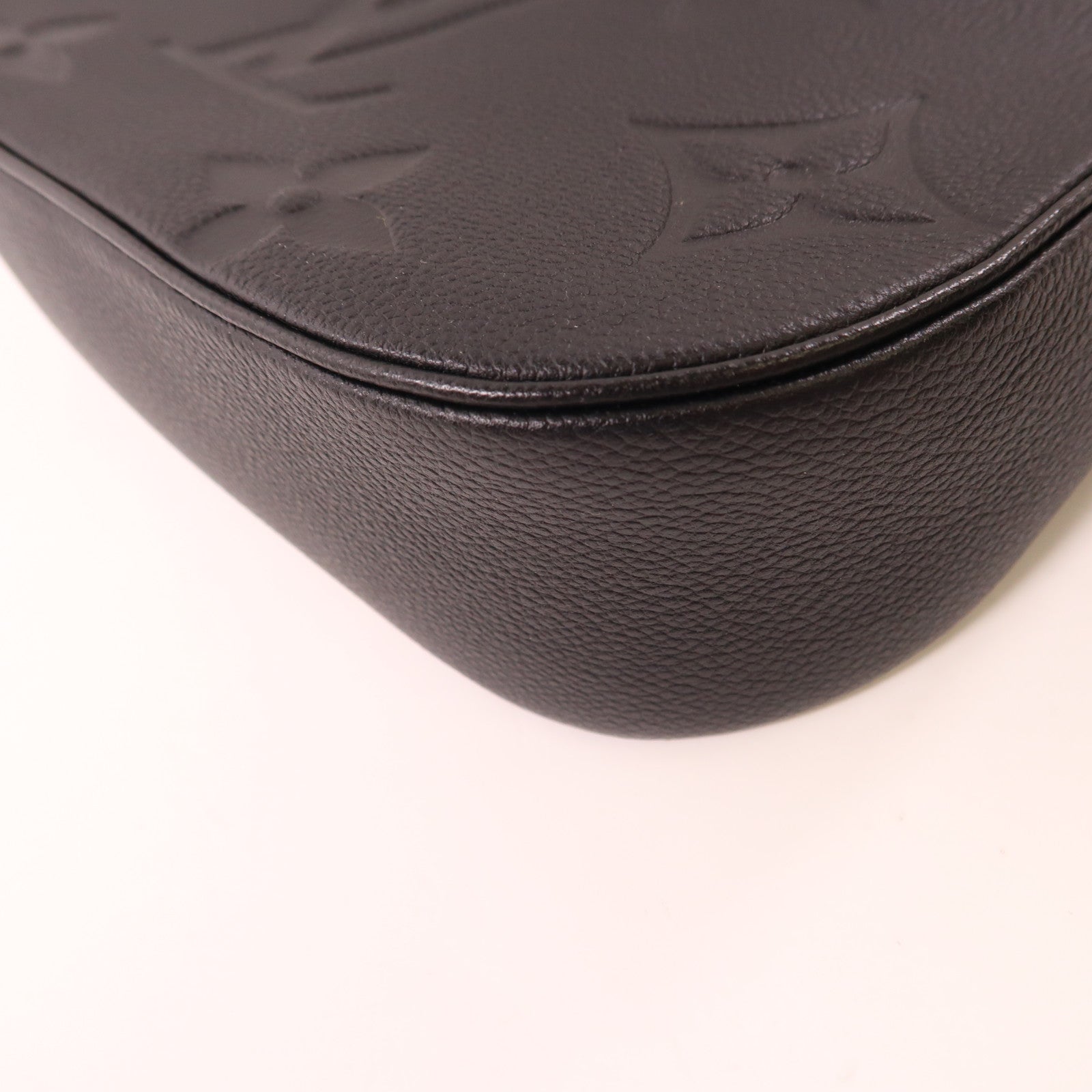 LOUIS VUITTON Monogram Empreinte Bagatelle金扣手挽袋