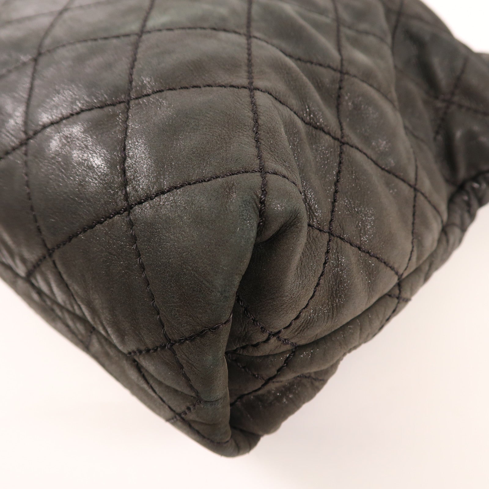 CHANEL 牛皮皮革Shoulder Bag銀扣鏈帶肩背袋