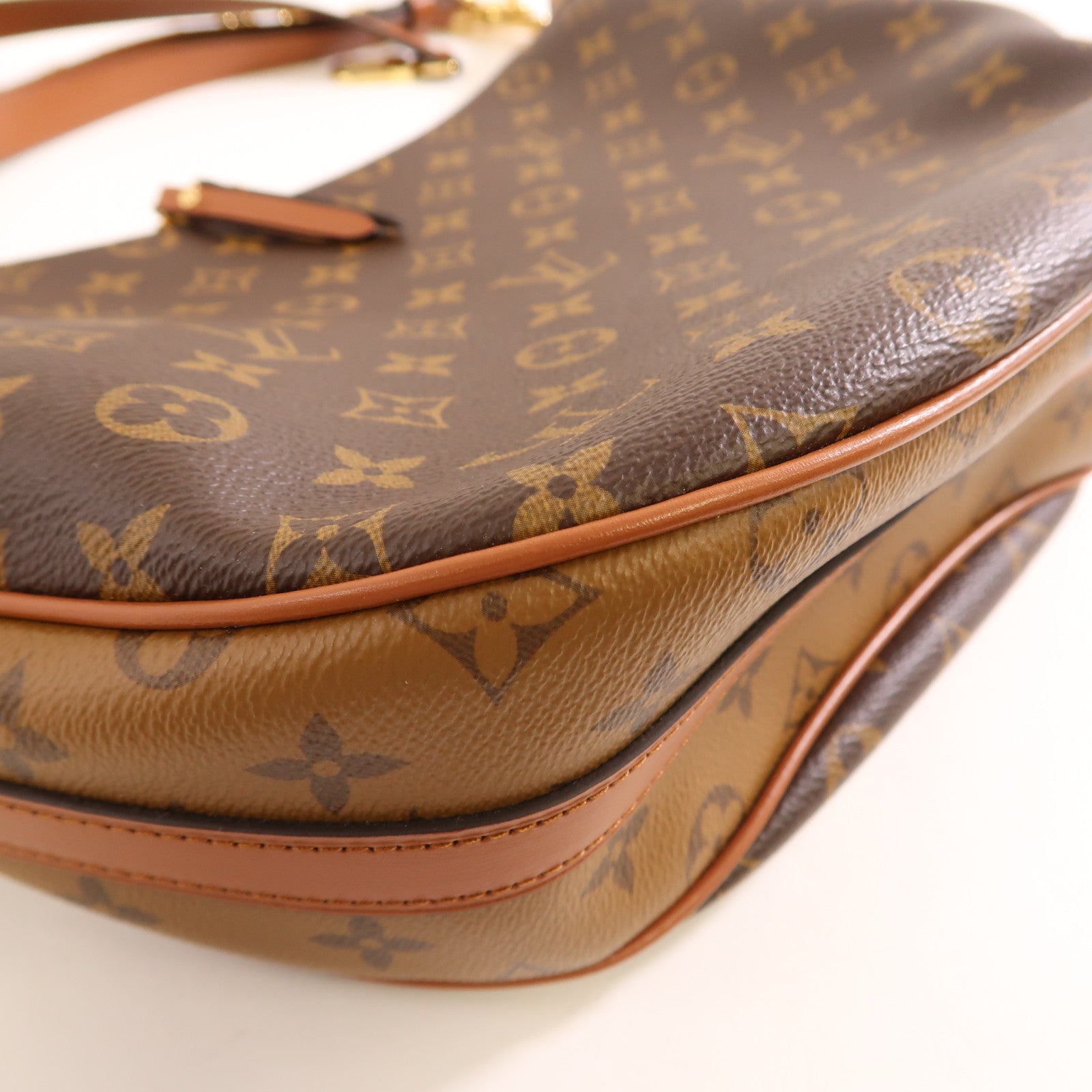 LOUIS VUITTON Monogram Reverse Loop Hobo金扣手挽肩背兩用袋