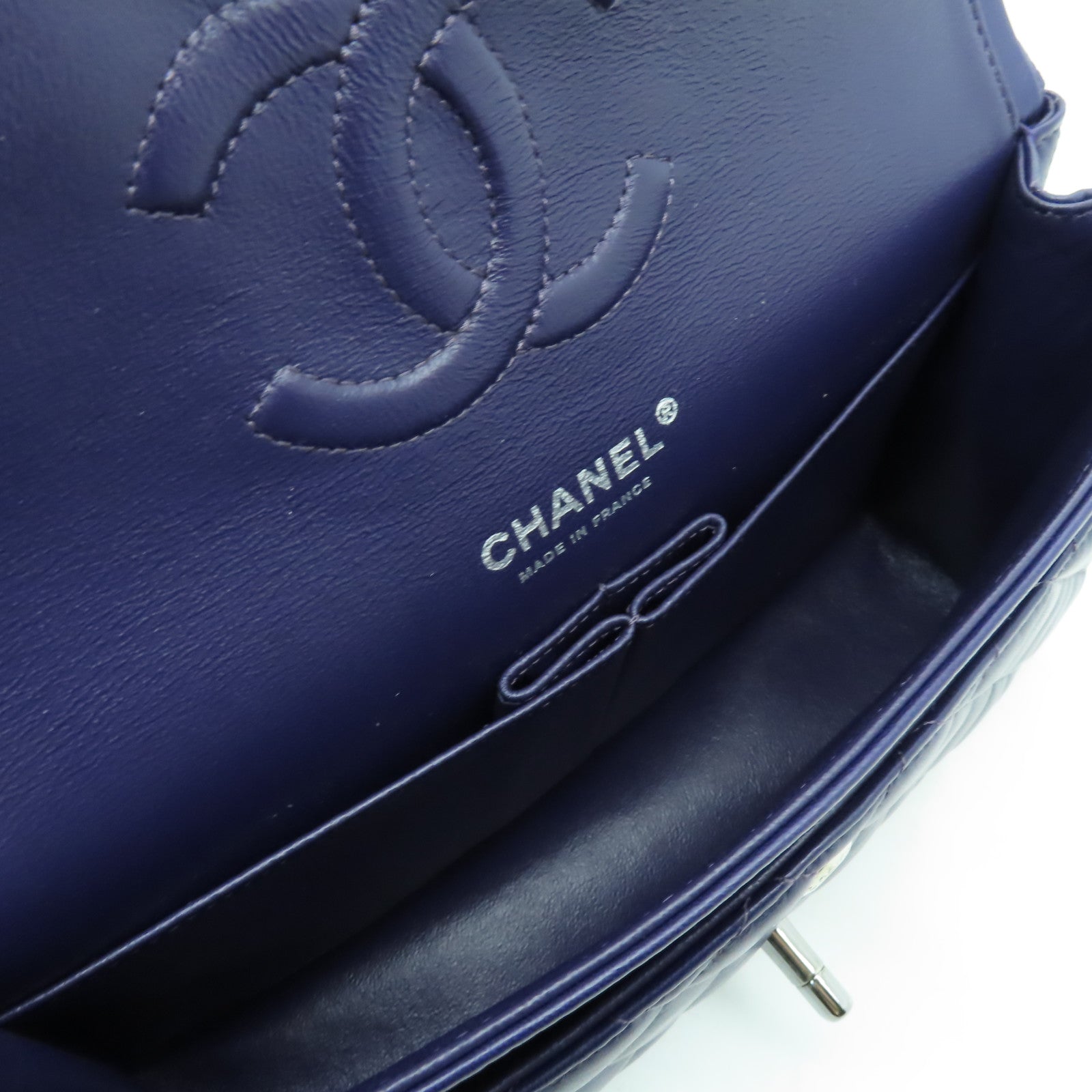 CHANEL 【激減優惠】菱格羊皮皮革Classic 25銀扣鏈帶肩背袋紫色