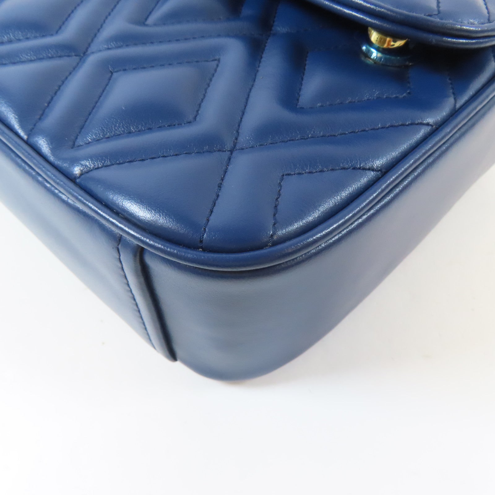 Miu Miu 菱格牛皮皮革Shoulder Bag金扣鏈帶肩背袋藍色