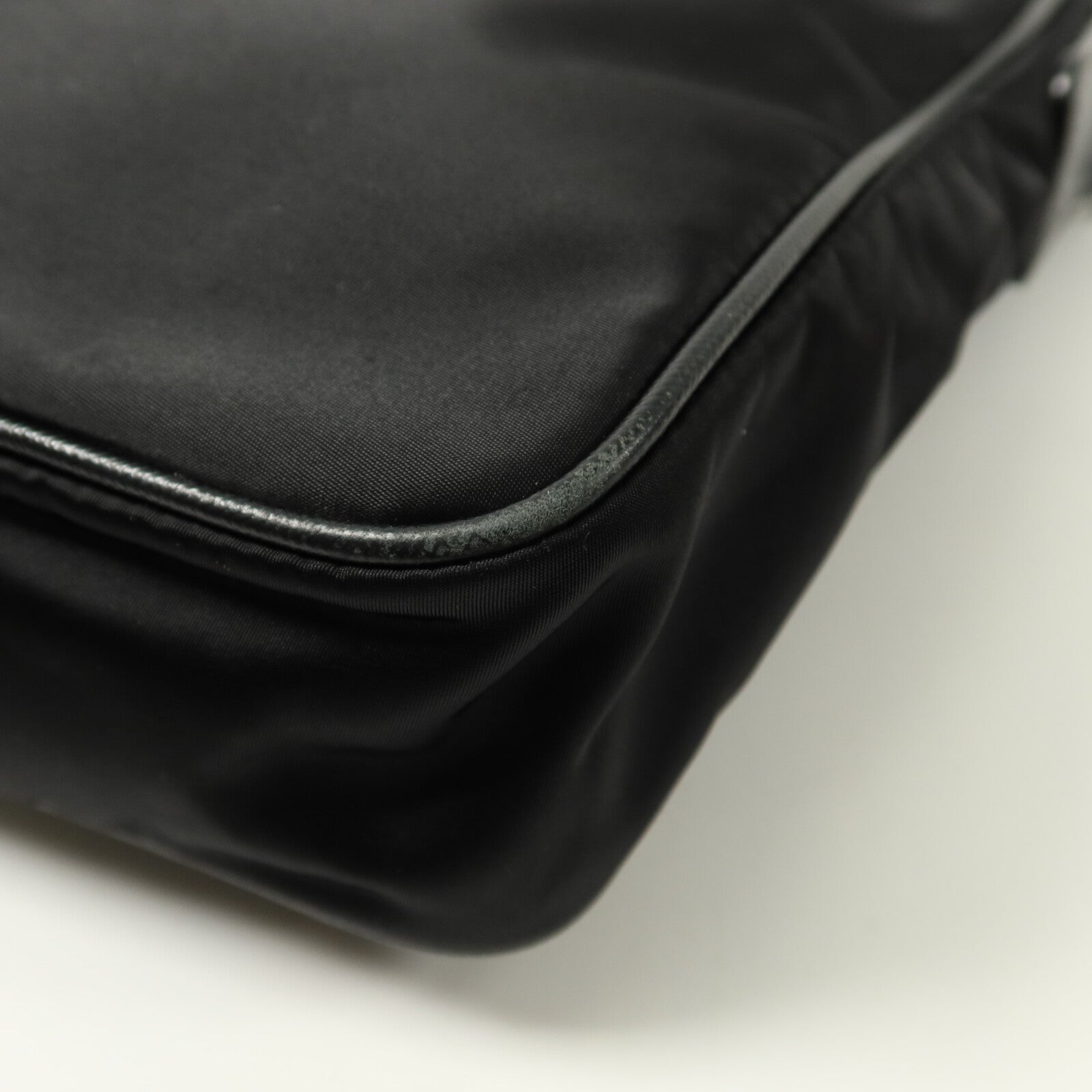 PRADA 尼龍Shoulder Bag肩背袋