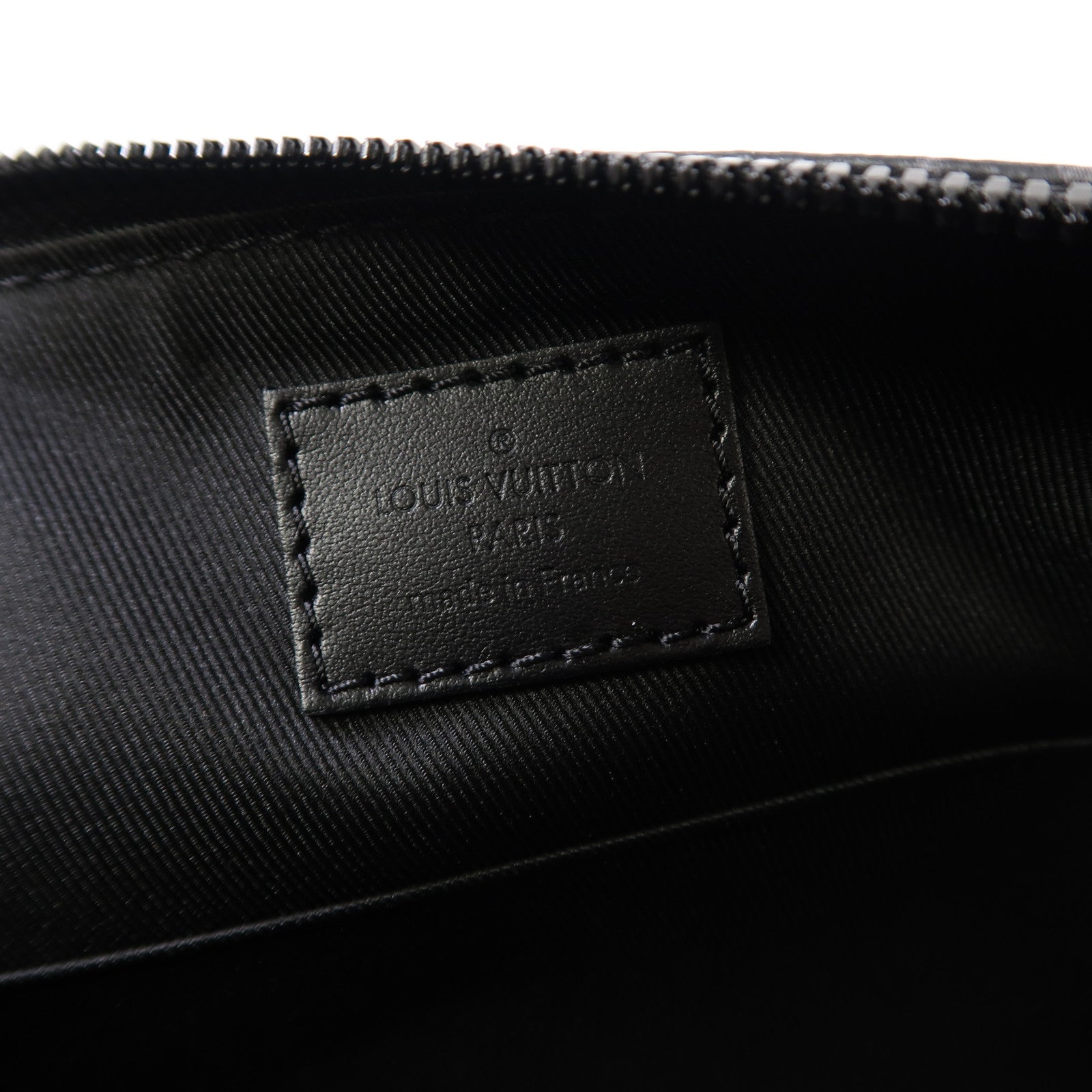 LOUIS VUITTON Monogram Eclipse Pochette Accessoire XL肩背袋黑色
