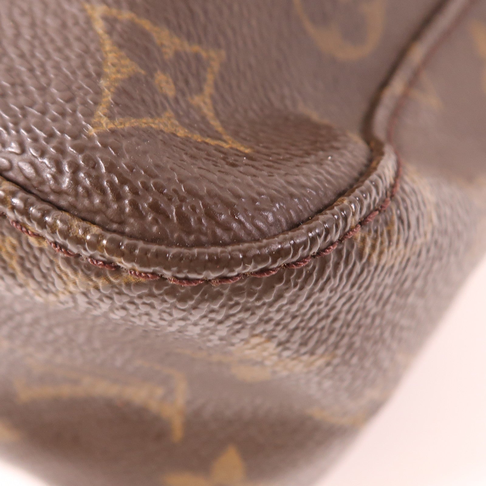 LOUIS VUITTON Monogram Mini Looping金扣肩背袋