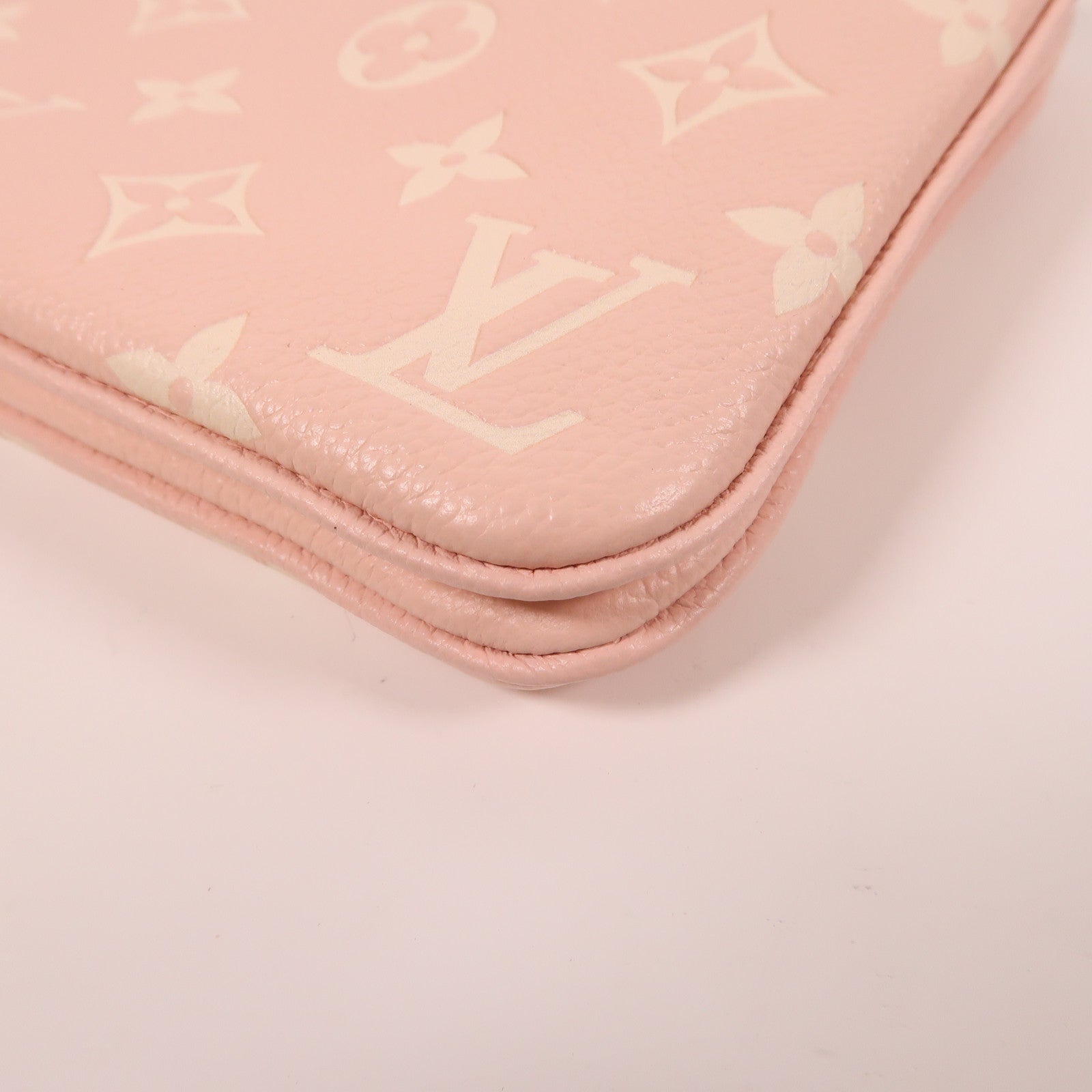 LOUIS VUITTON Monogram Empreinte Double Zip Pochette金扣肩背袋粉紅色