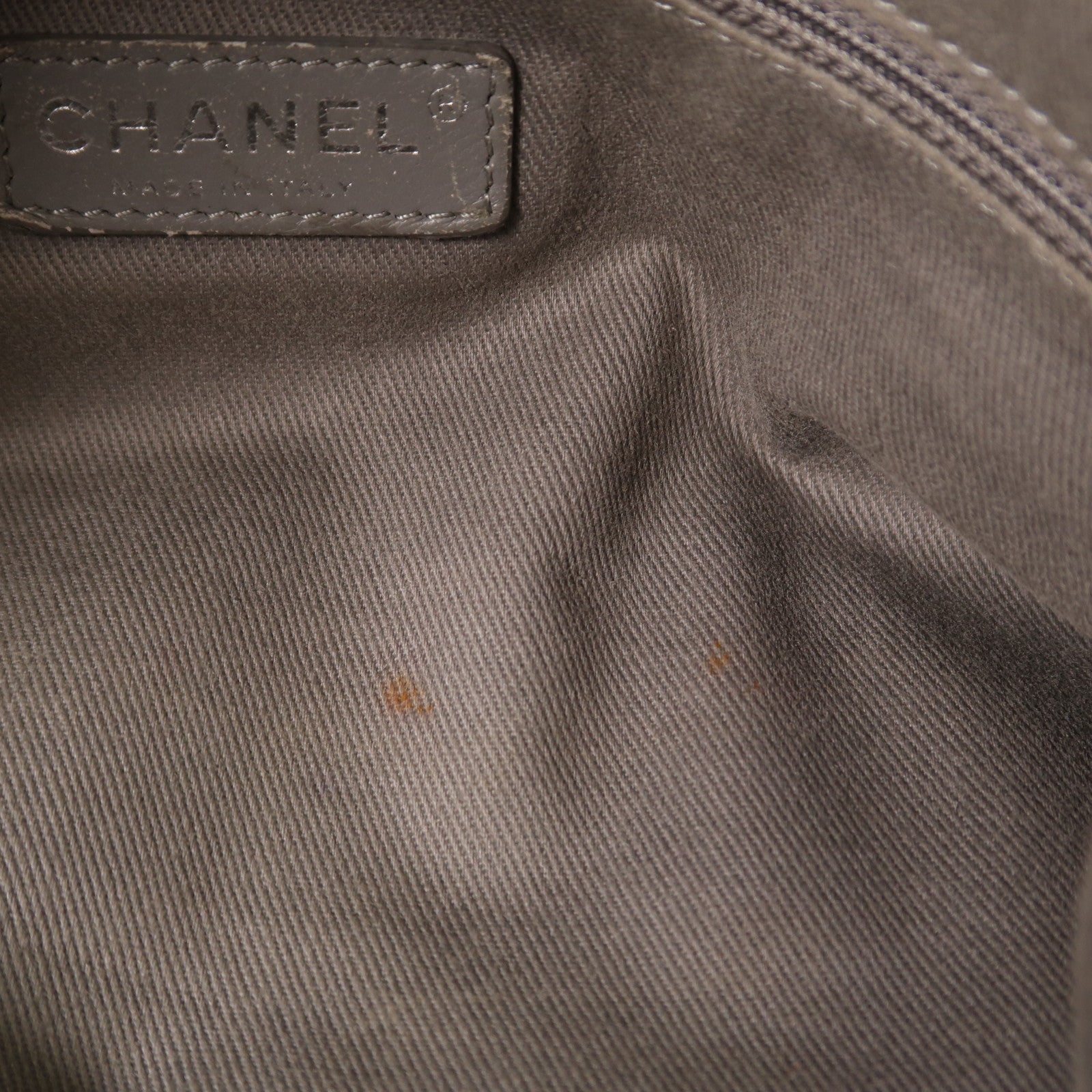 CHANEL 牛皮皮革Shoulder Bag銀扣鏈帶肩背袋