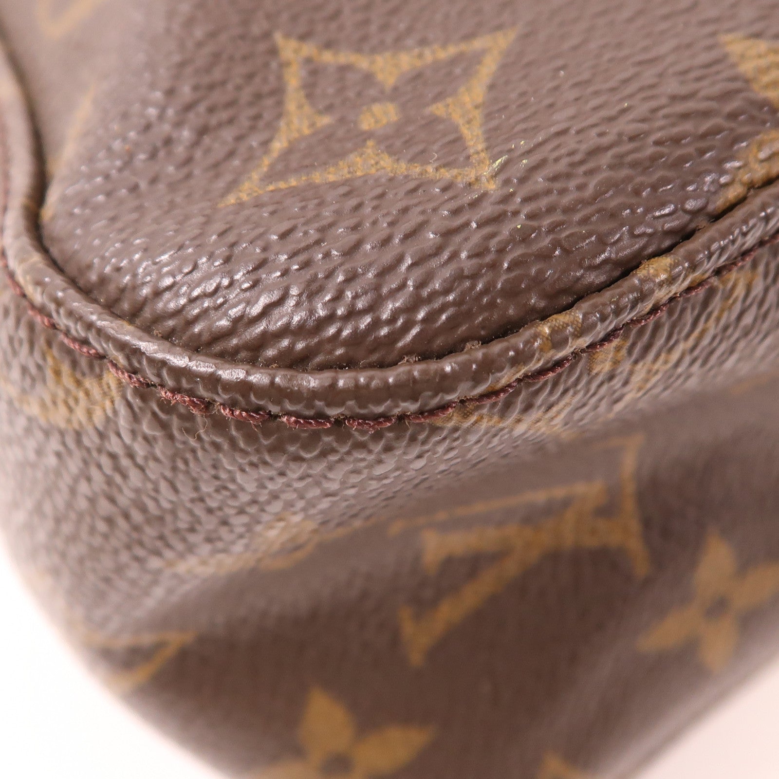 LOUIS VUITTON Monogram Mini Looping金扣肩背袋