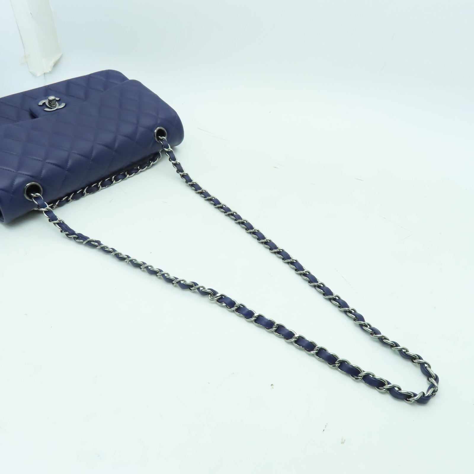 CHANEL 【激減優惠】菱格羊皮皮革Classic 25銀扣鏈帶肩背袋紫色