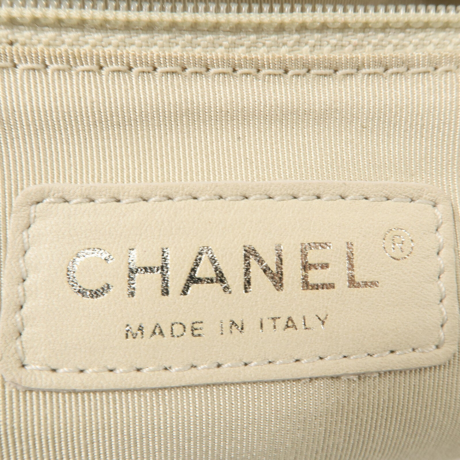 CHANEL 牛皮皮革Chain Shoulder鏈帶肩背袋