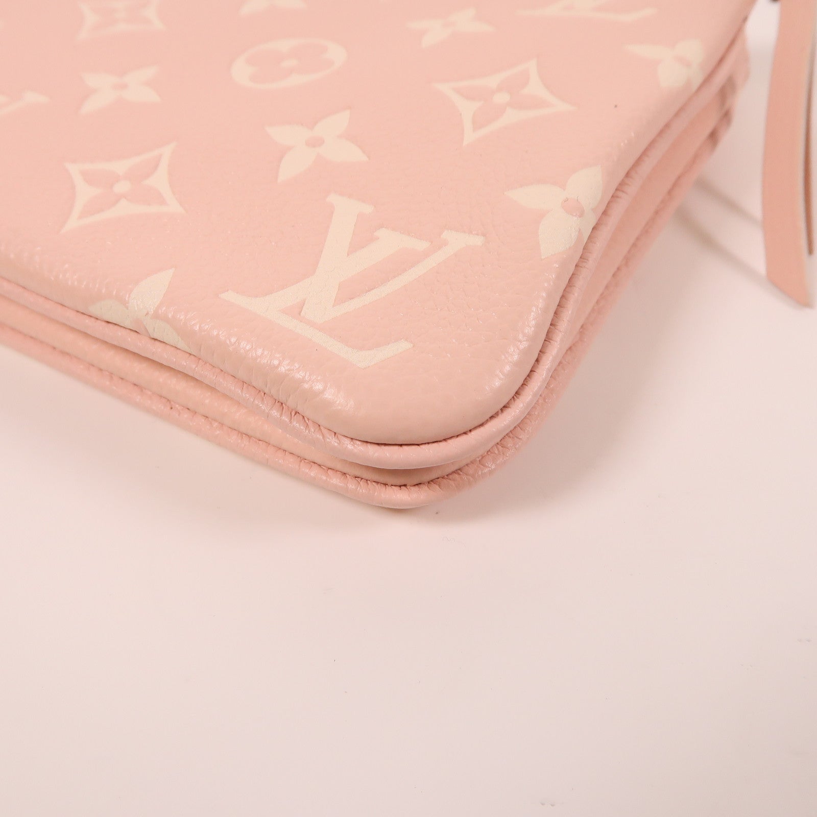 LOUIS VUITTON Monogram Empreinte Double Zip Pochette金扣肩背袋粉紅色