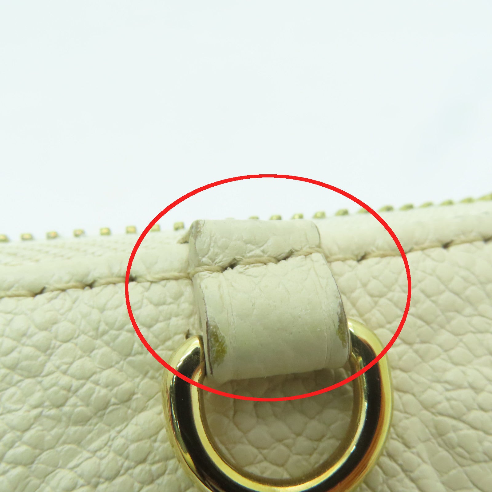 LOUIS VUITTON 【激減優惠】Monogram Empreinte Easy Pouch On Strap金扣肩背包米白色