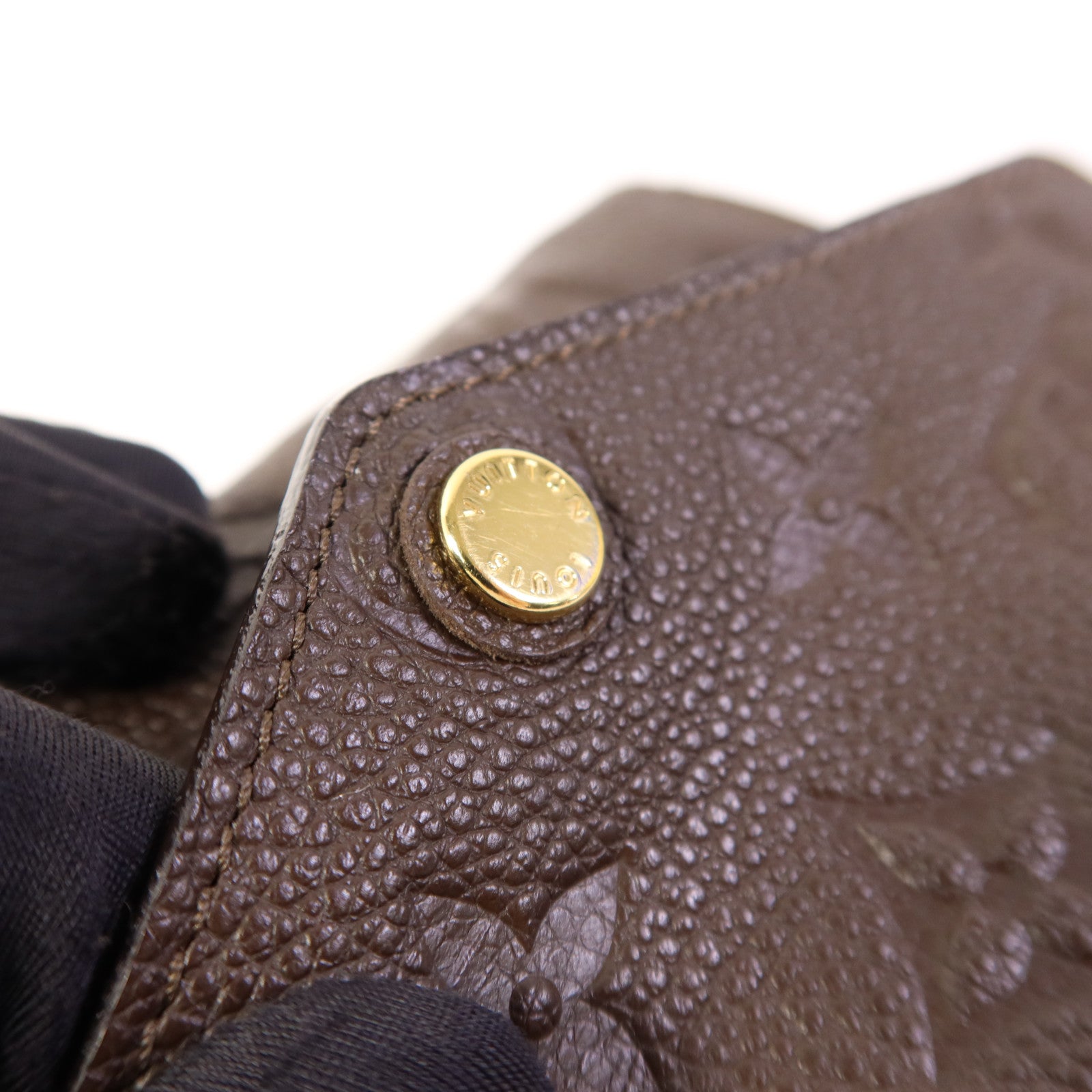 LOUIS VUITTON Monogram Empreinte Compact Curieuse Trifold Wallet金扣錢包